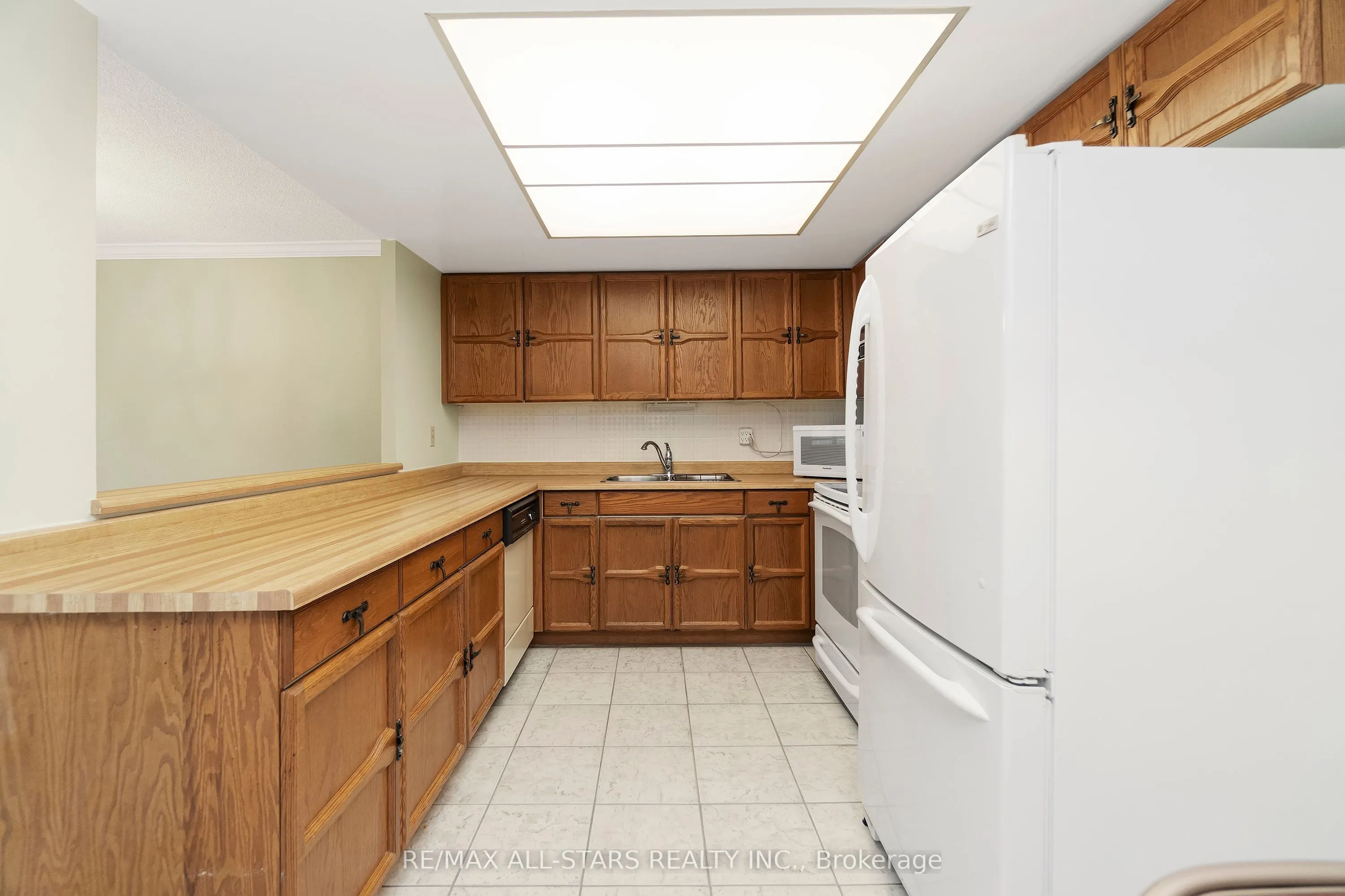 5 Weldrick Road W #506