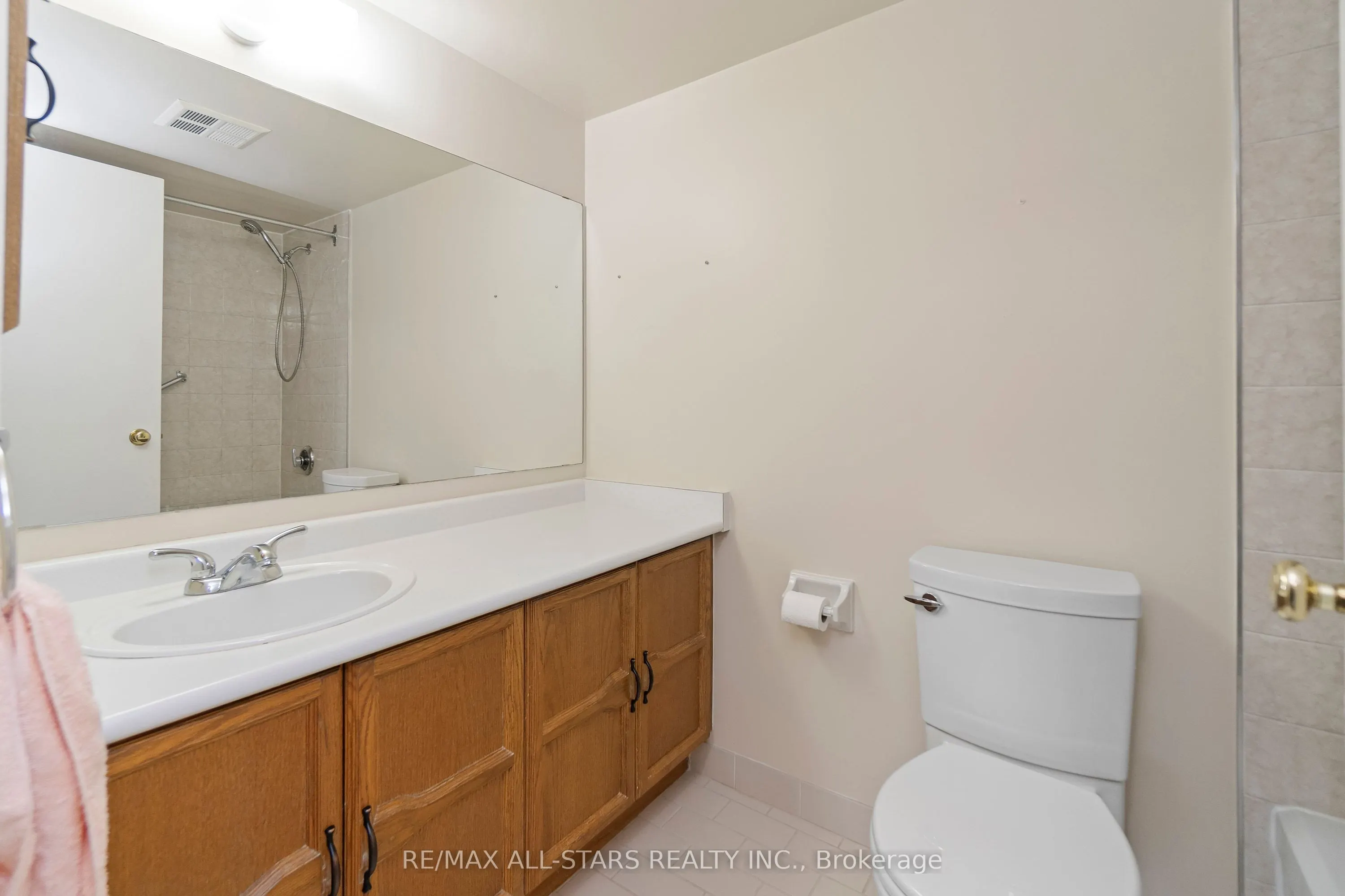 5 Weldrick Road W #506