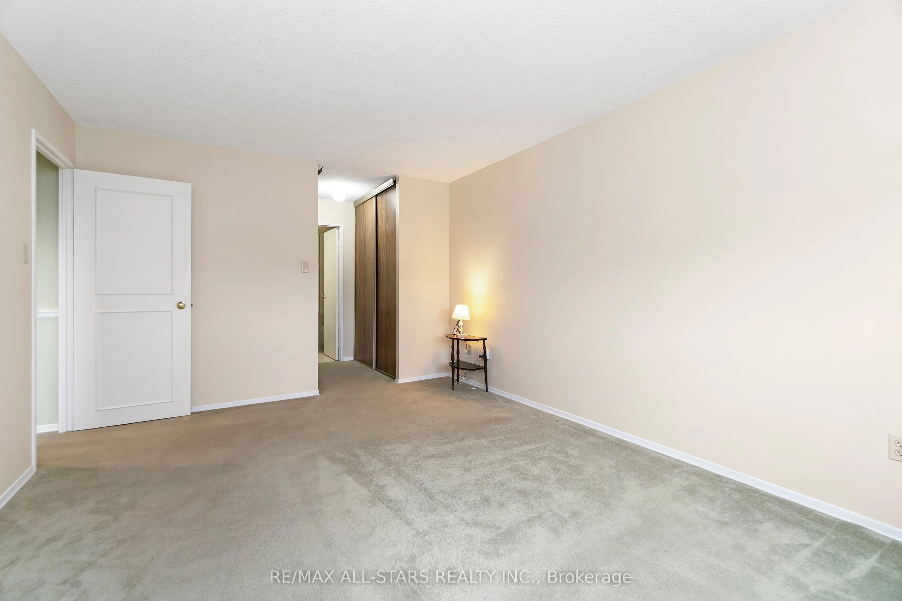 5 Weldrick Road W #506