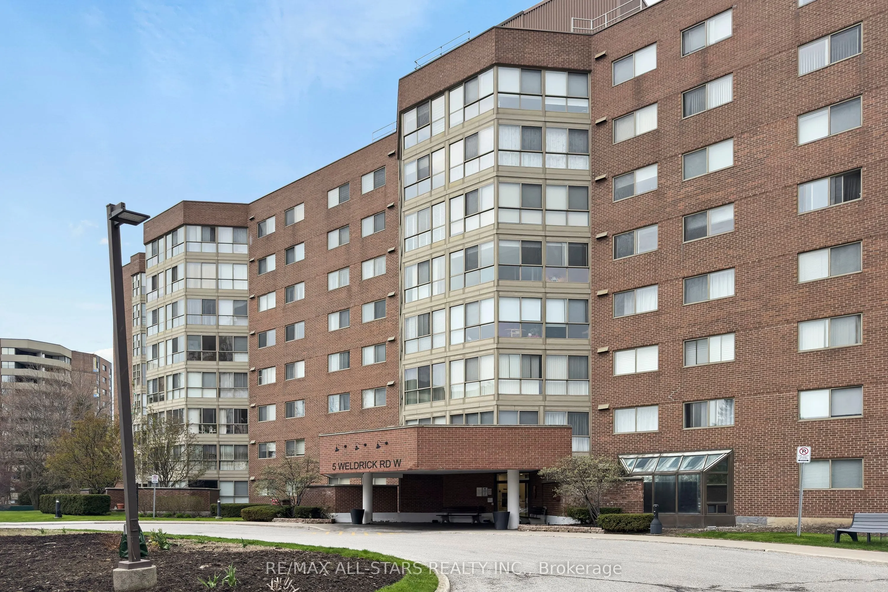5 Weldrick Road W #506