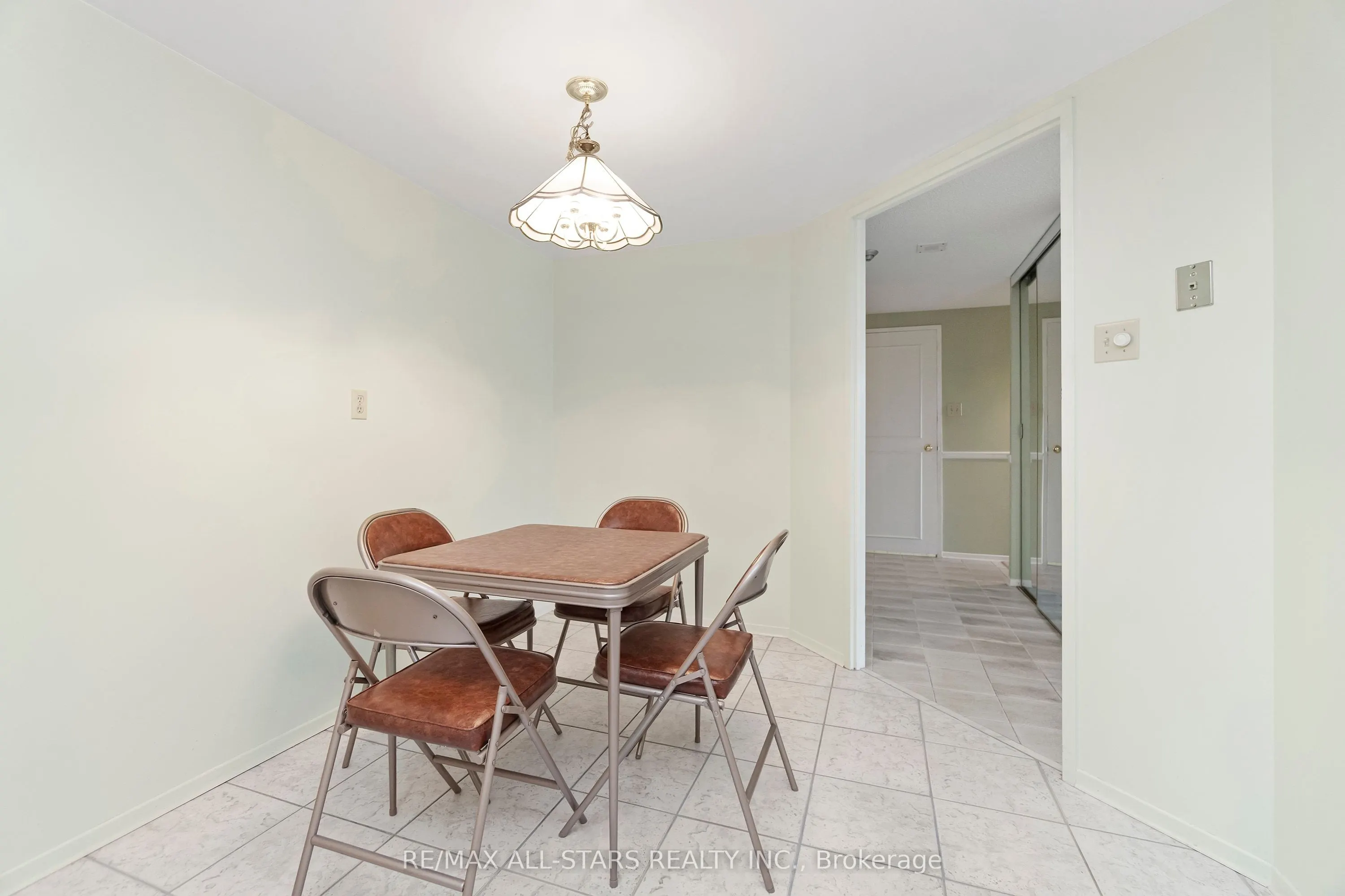 5 Weldrick Road W #506