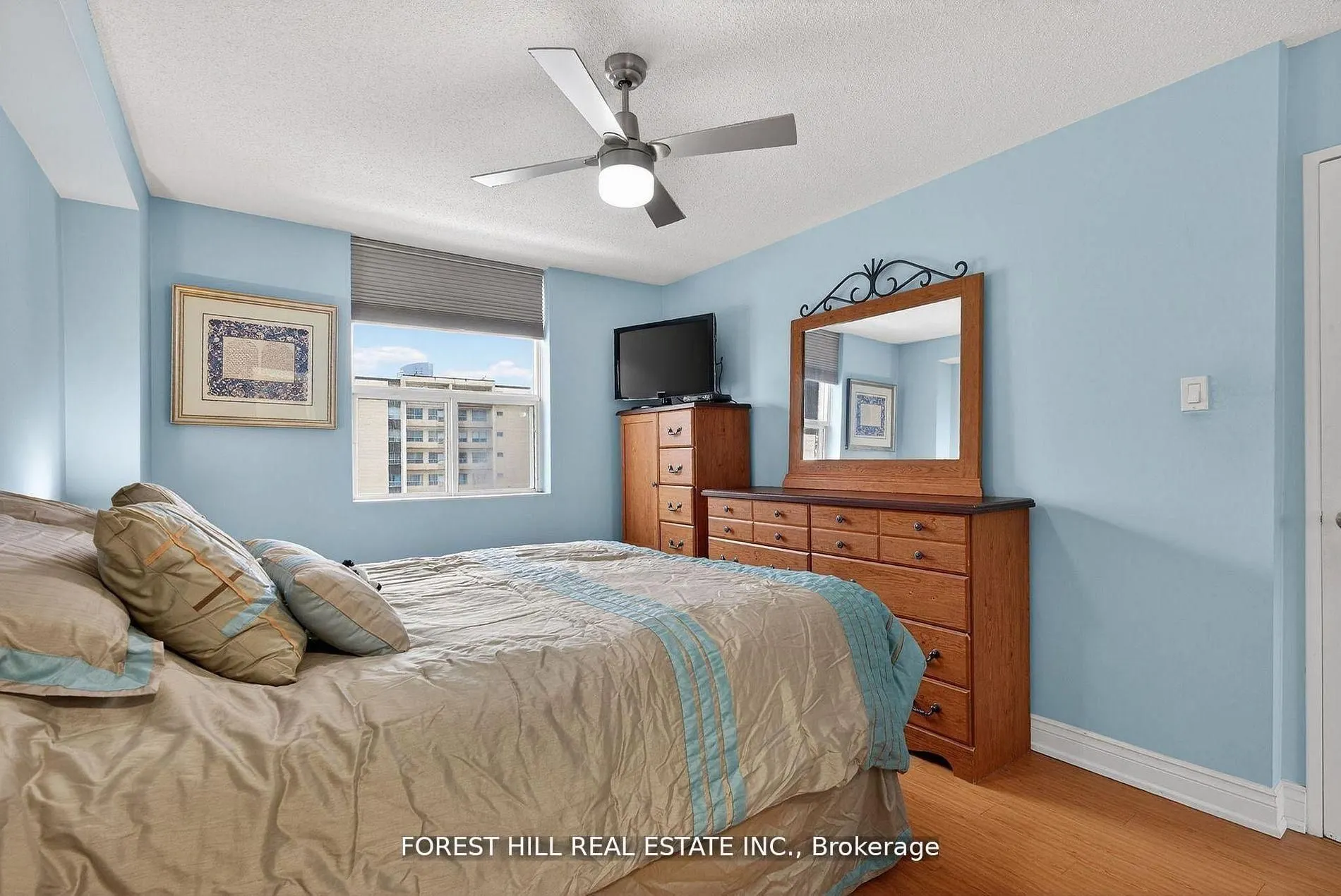 180 DUDLEY Avenue #302