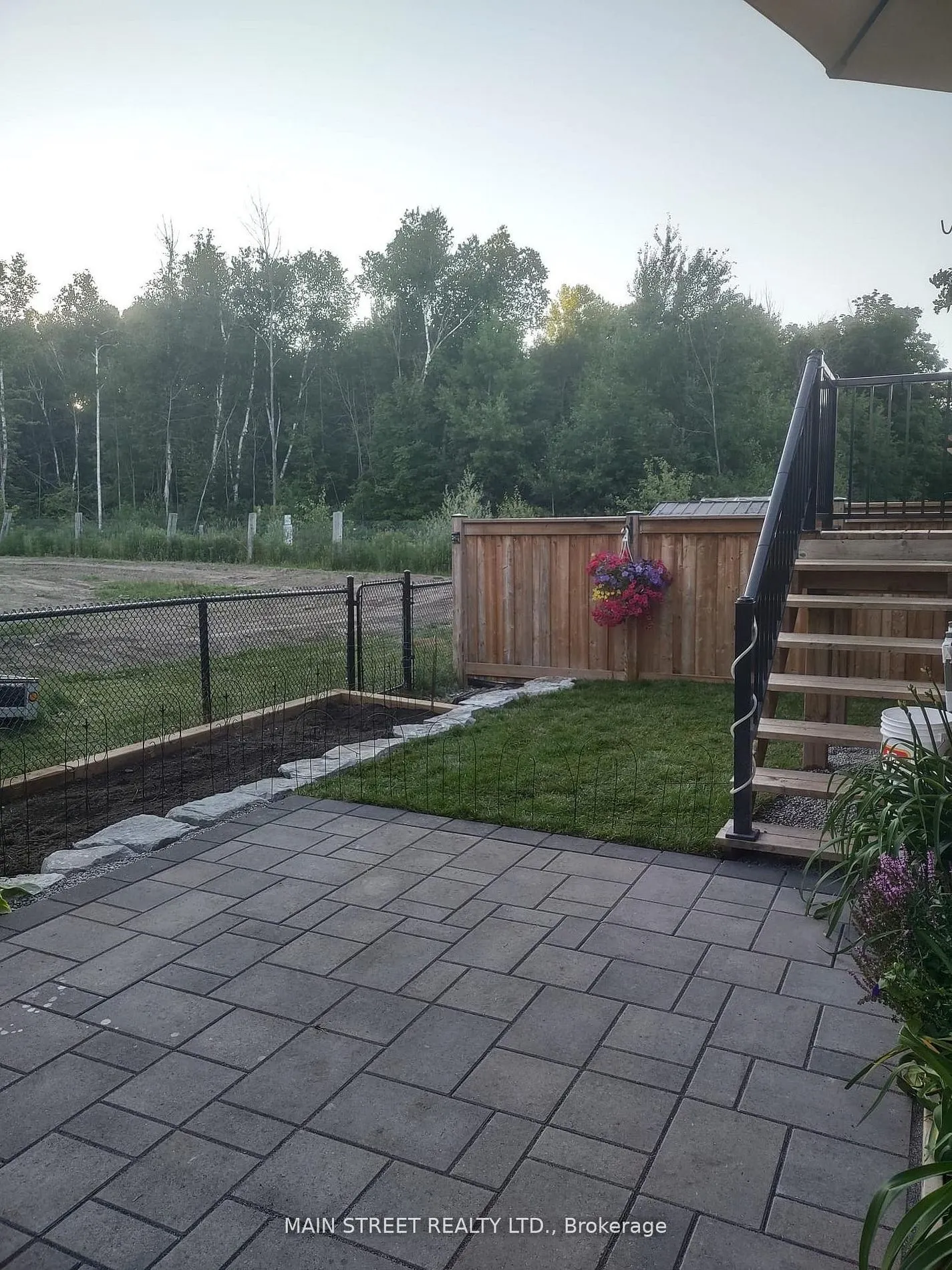 42 Prosser Crescent