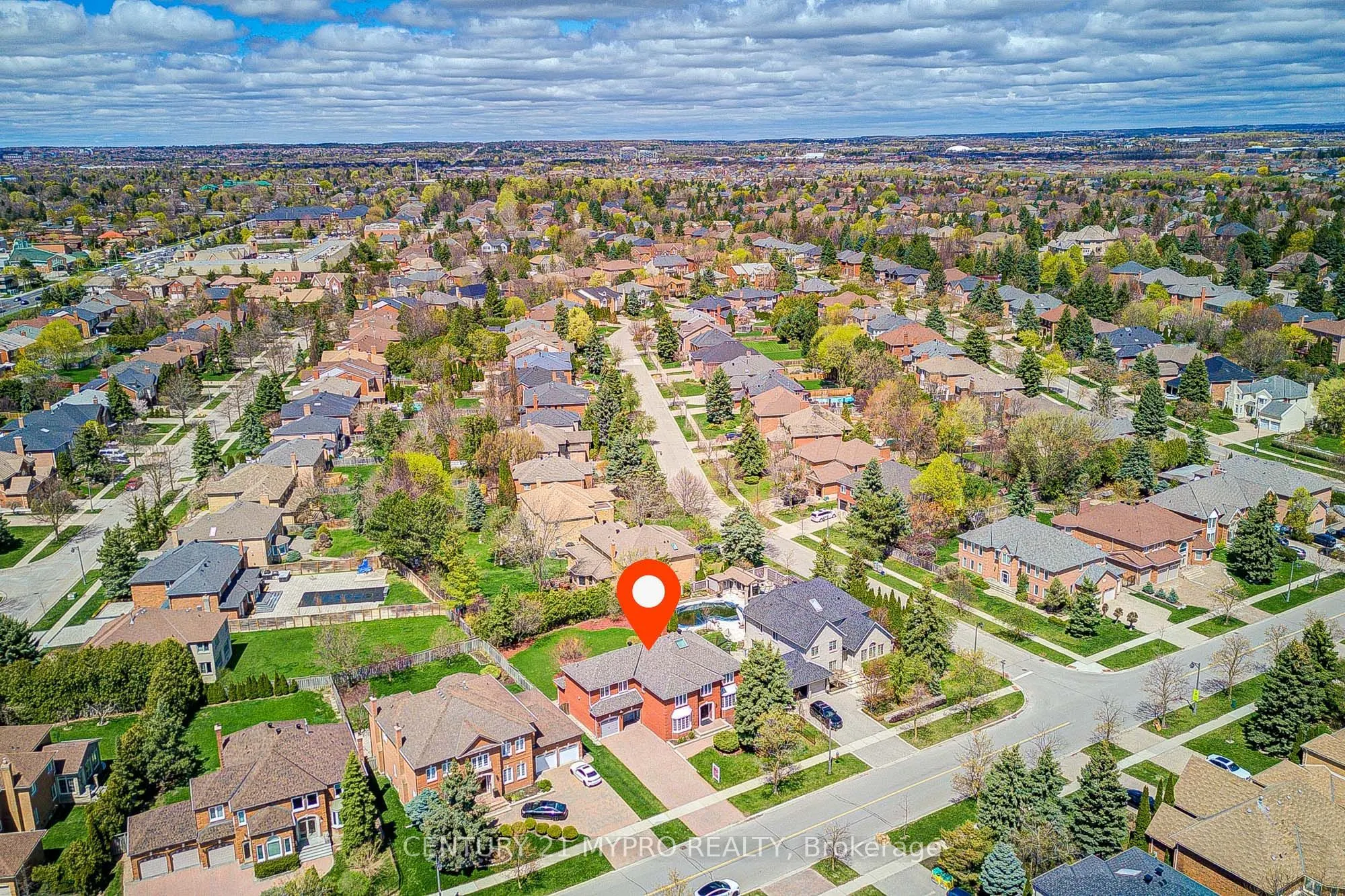 22 Ardwold Gate