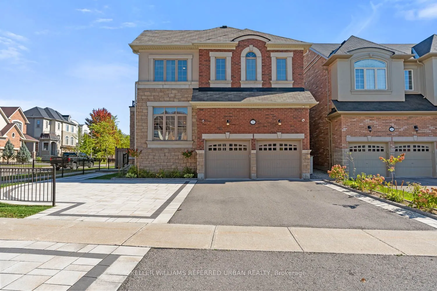 79 Chaiwood Court