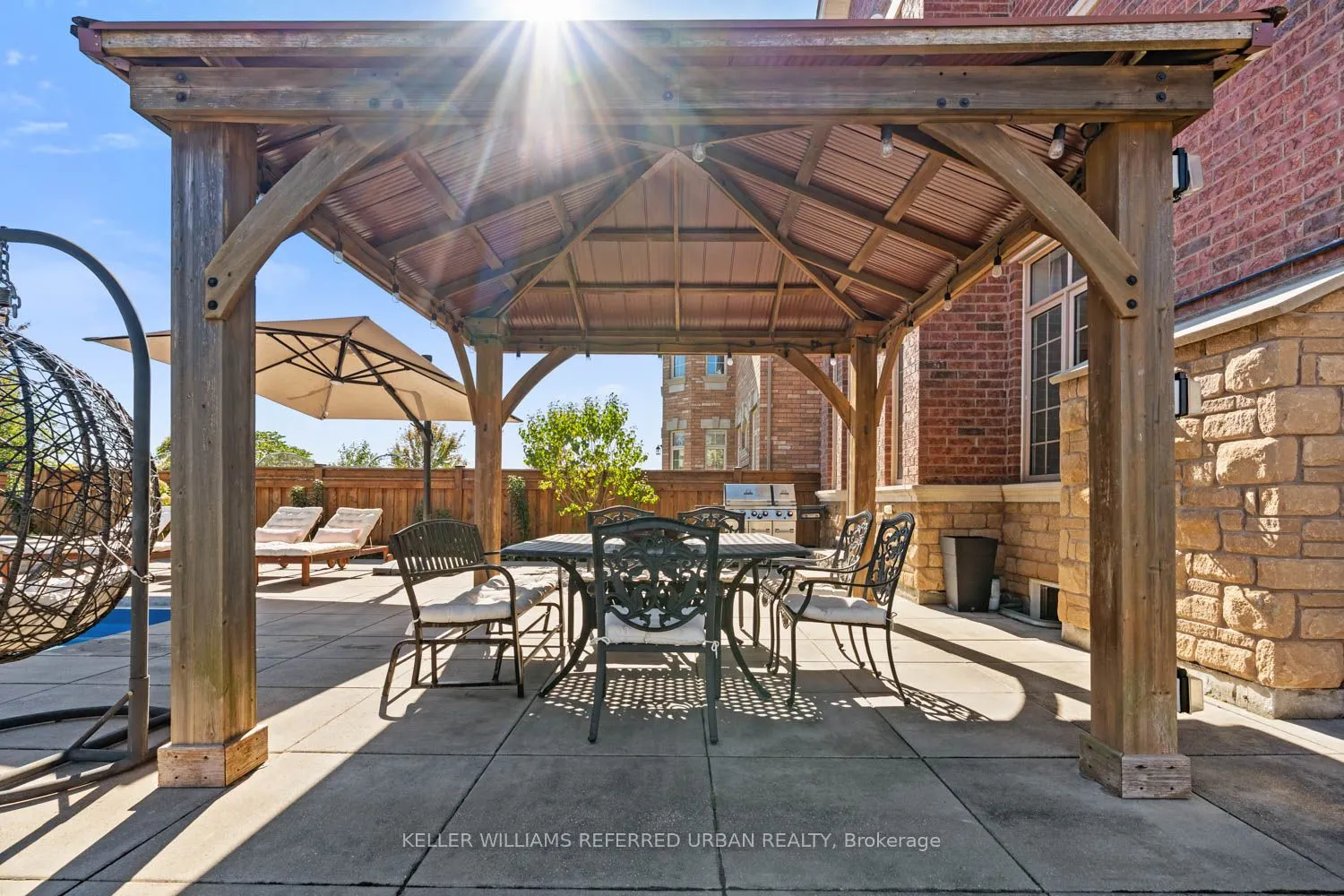 79 Chaiwood Court