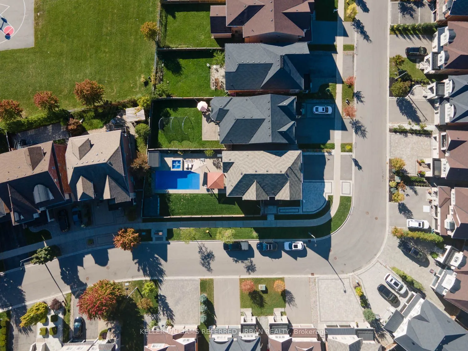 79 Chaiwood Court