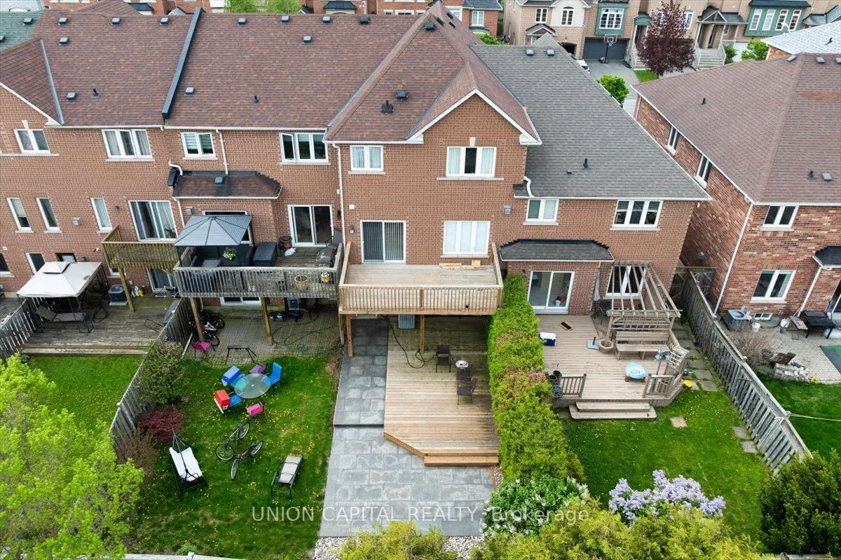 18 Honeywood Road