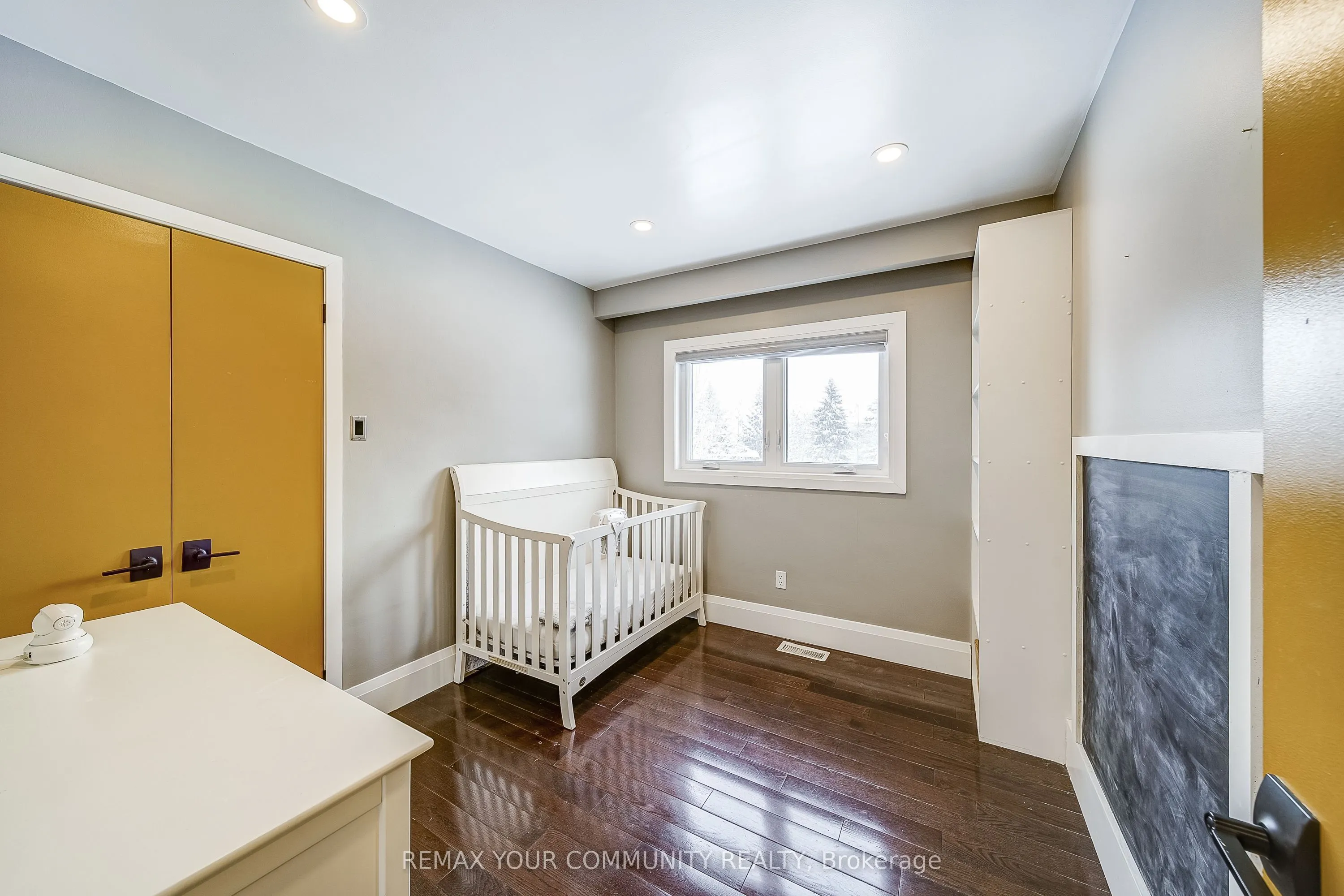3433 Mount Albert Road