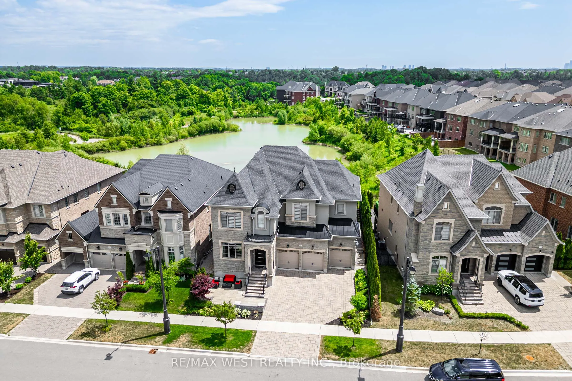 175 Woodgate Pines Drive