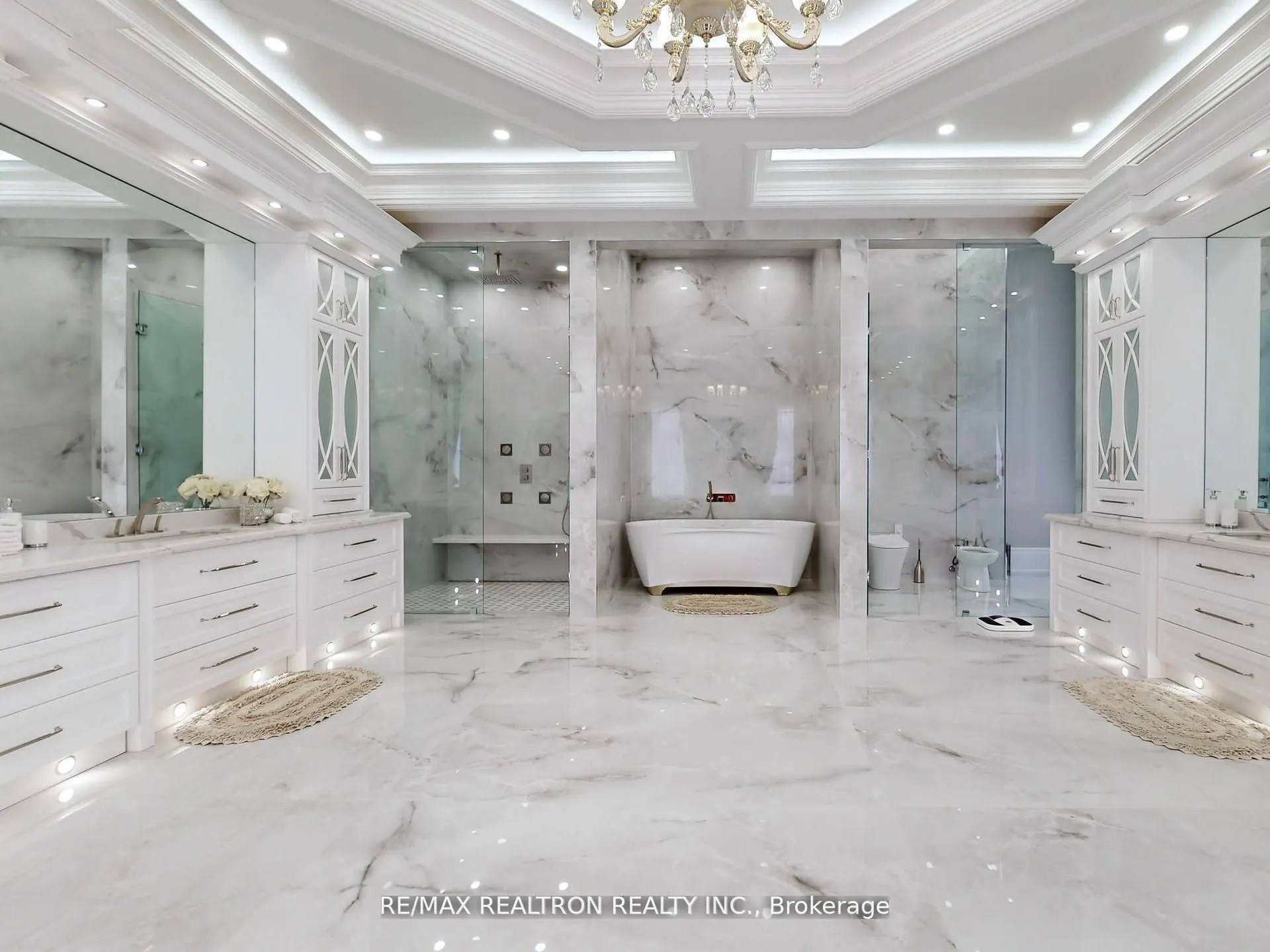 14358 Bathurst Street
