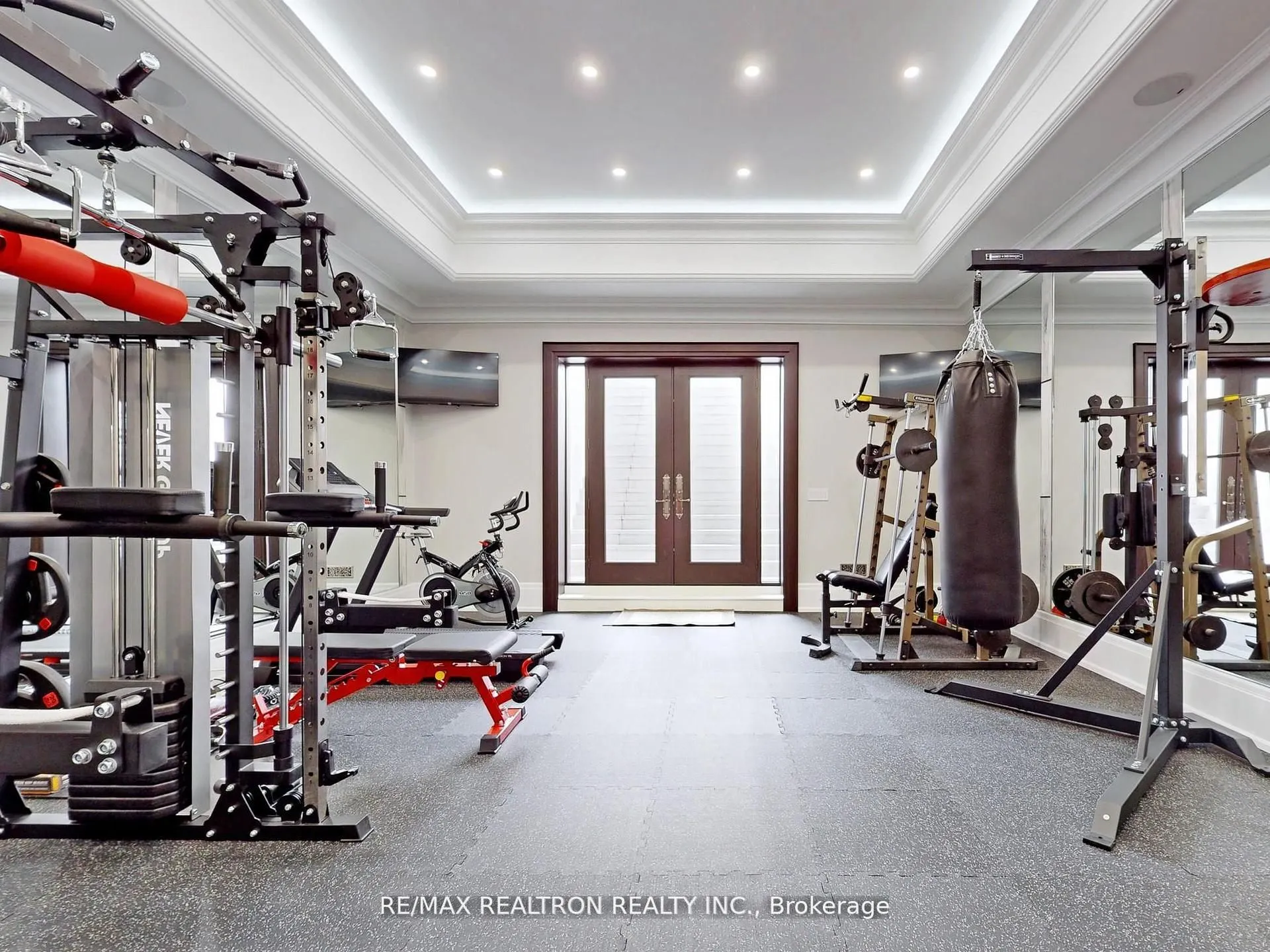 14358 Bathurst Street