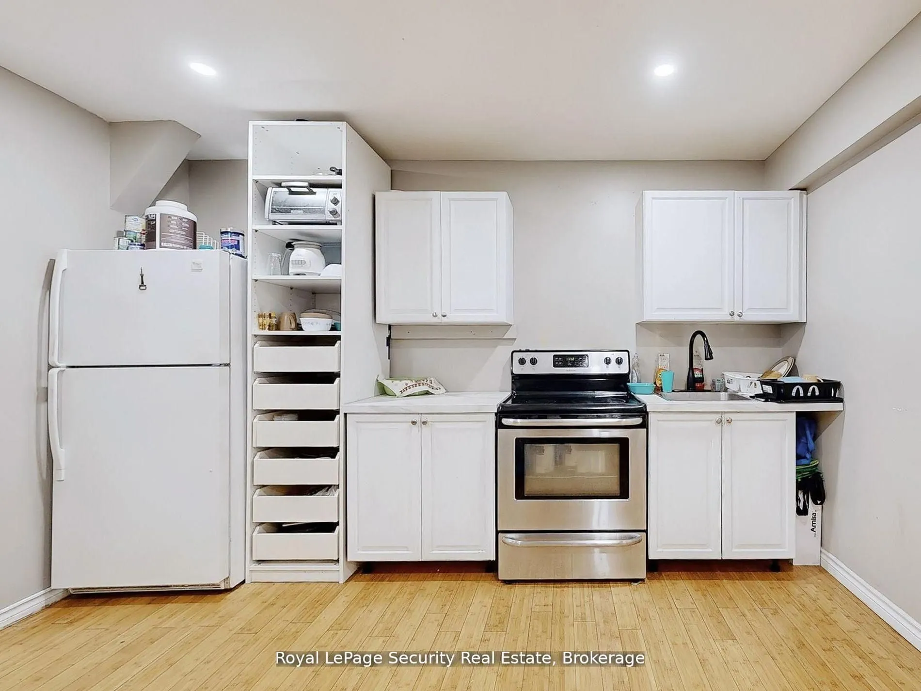 128 Daiseyfield Crescent