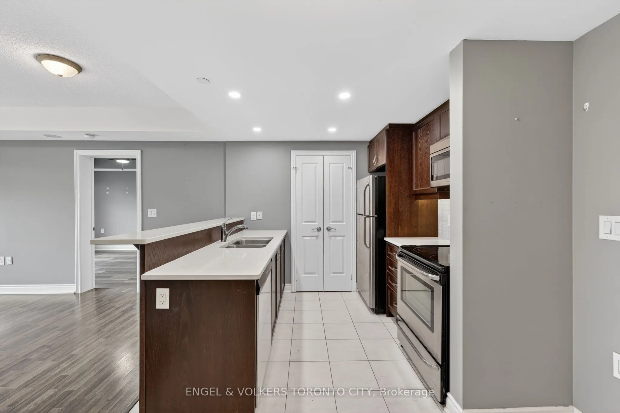 149 Church Street #503