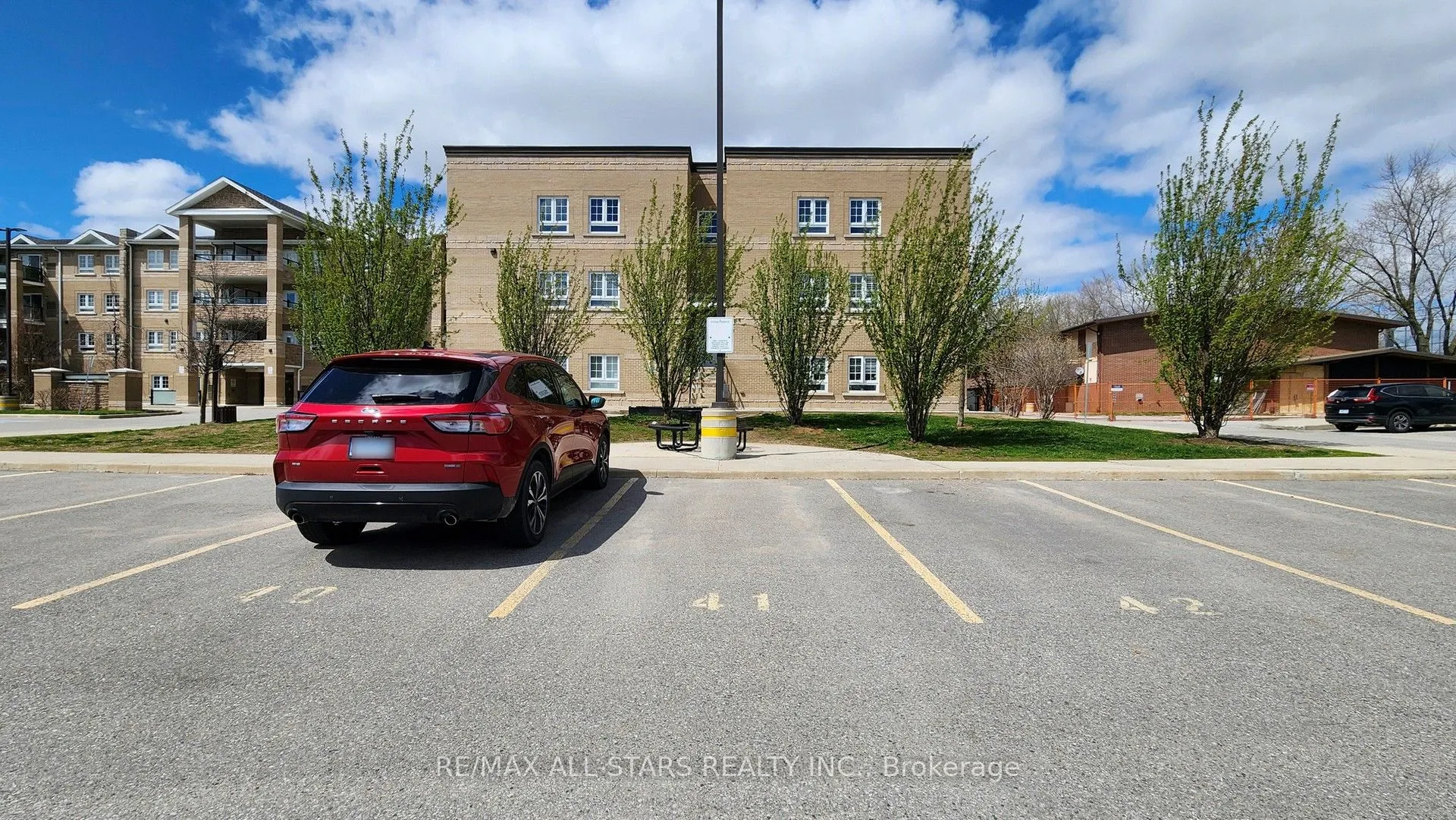 481 Rupert Avenue #203