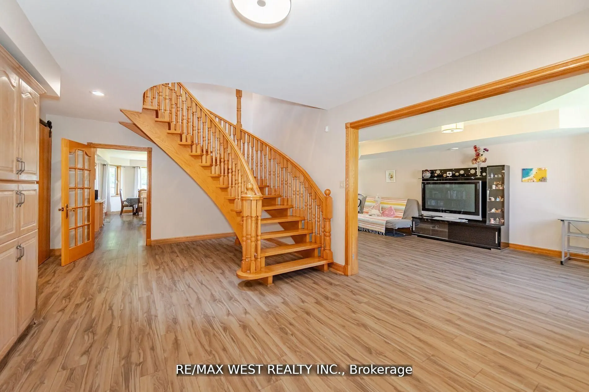 7 Stewart Crescent