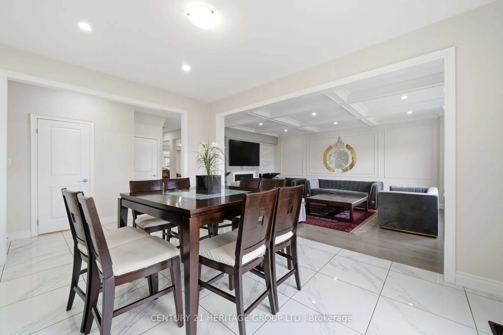 19 Ridgeview Court