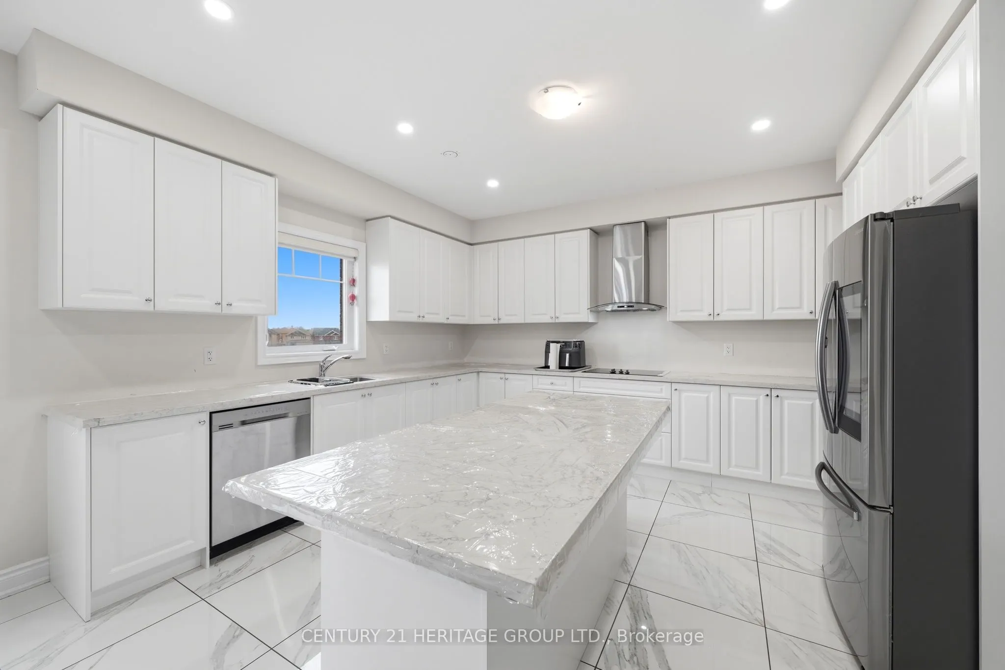 19 Ridgeview Court
