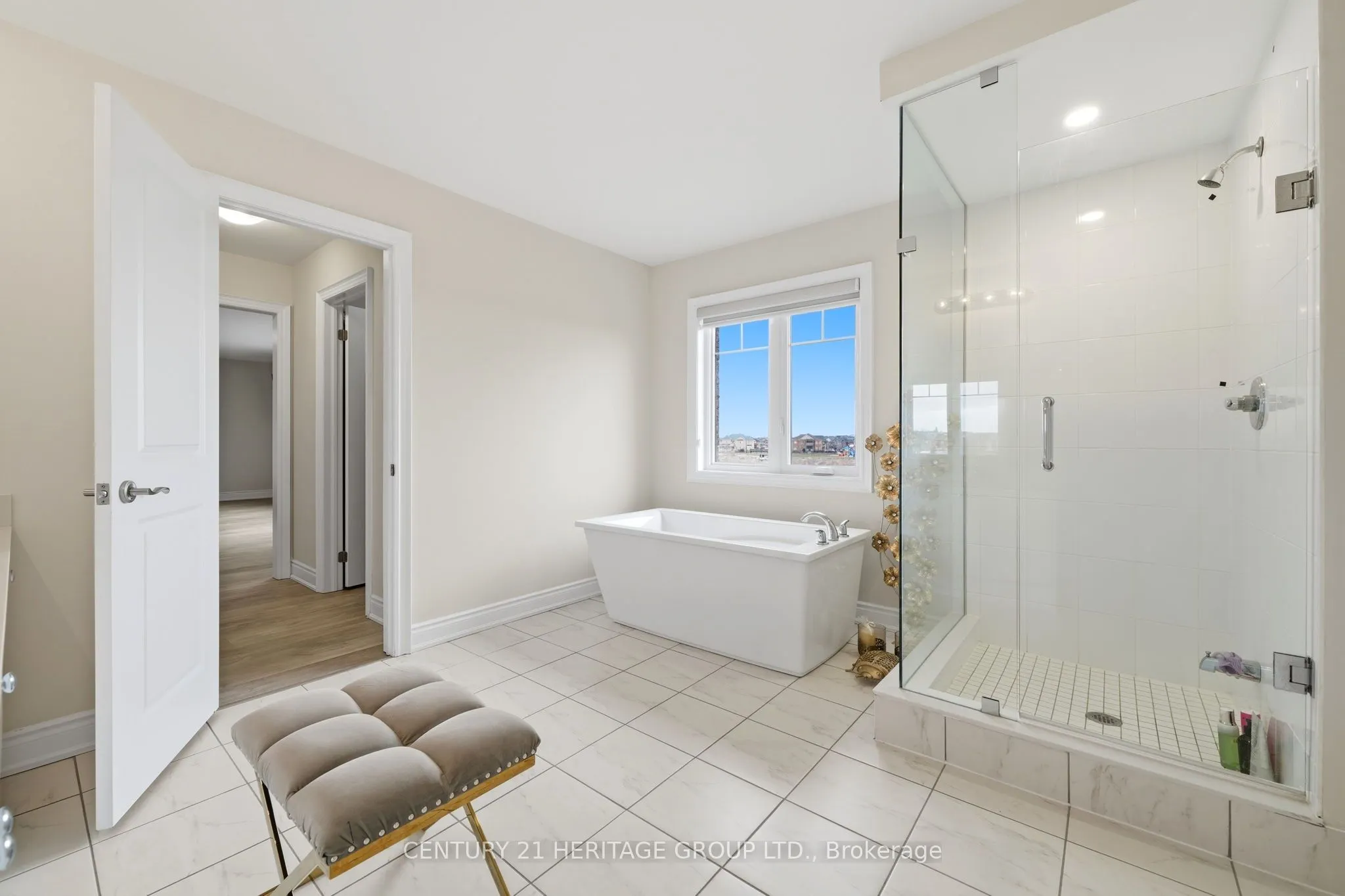 19 Ridgeview Court