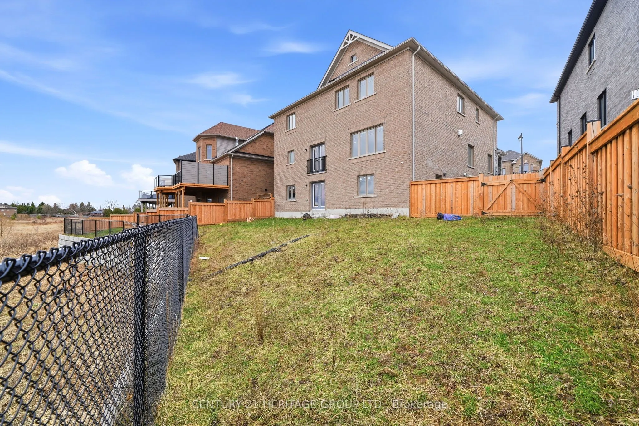 19 Ridgeview Court
