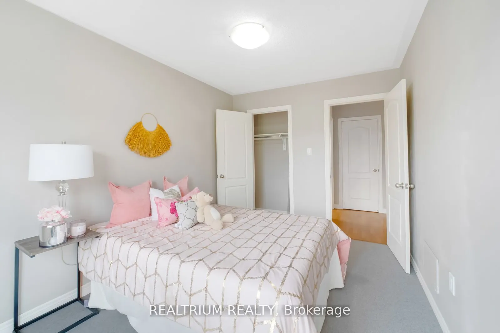 282 Sandale Road