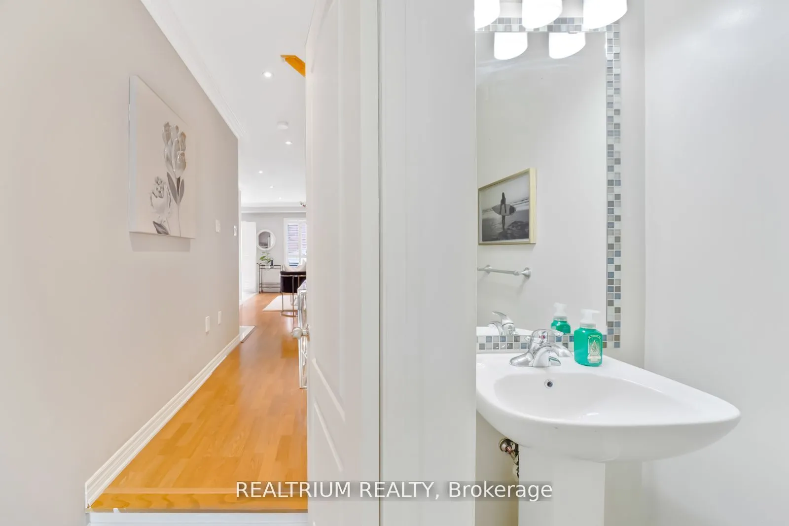 282 Sandale Road