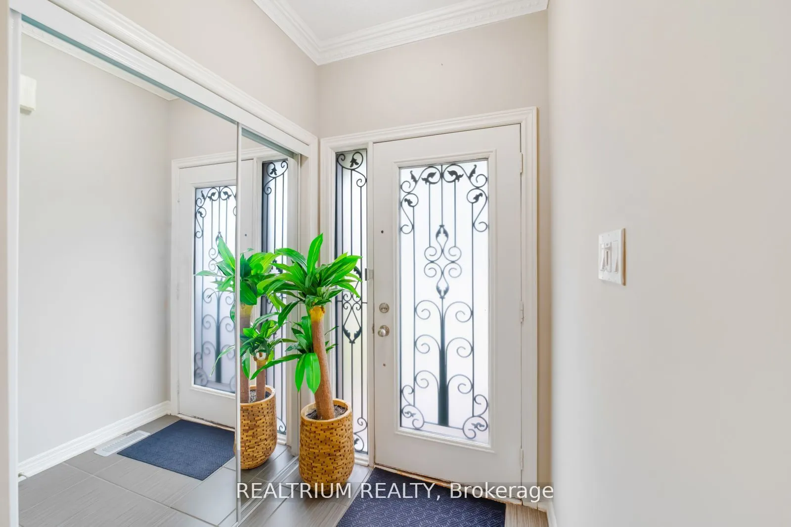 282 Sandale Road