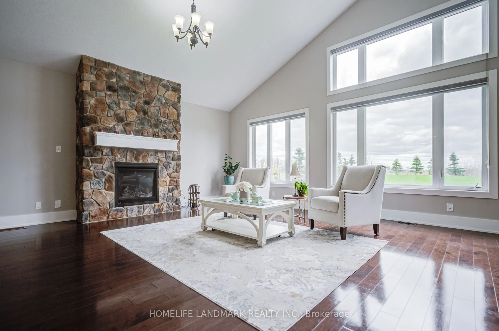 295 Sunnybrae Avenue