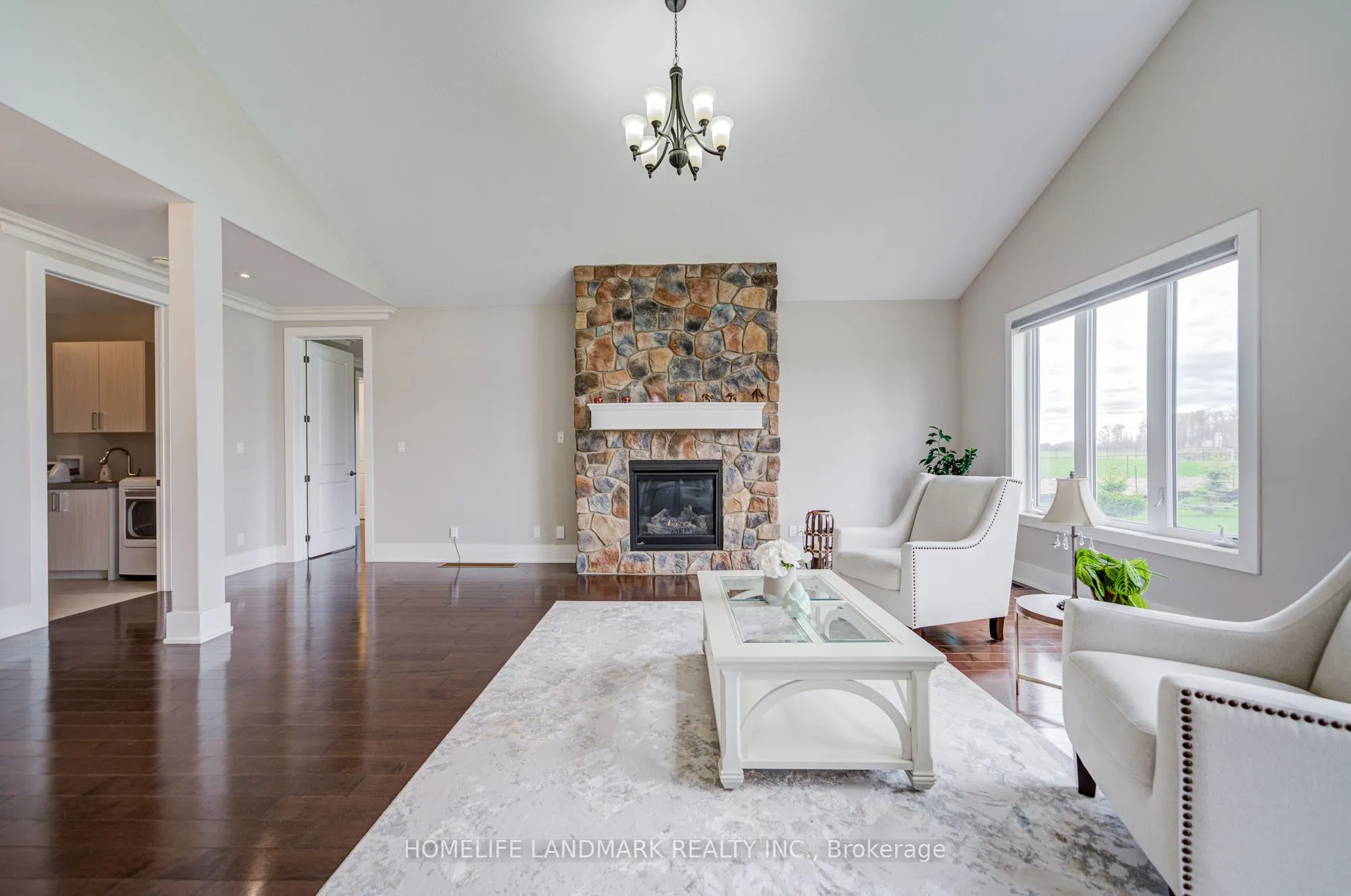295 Sunnybrae Avenue