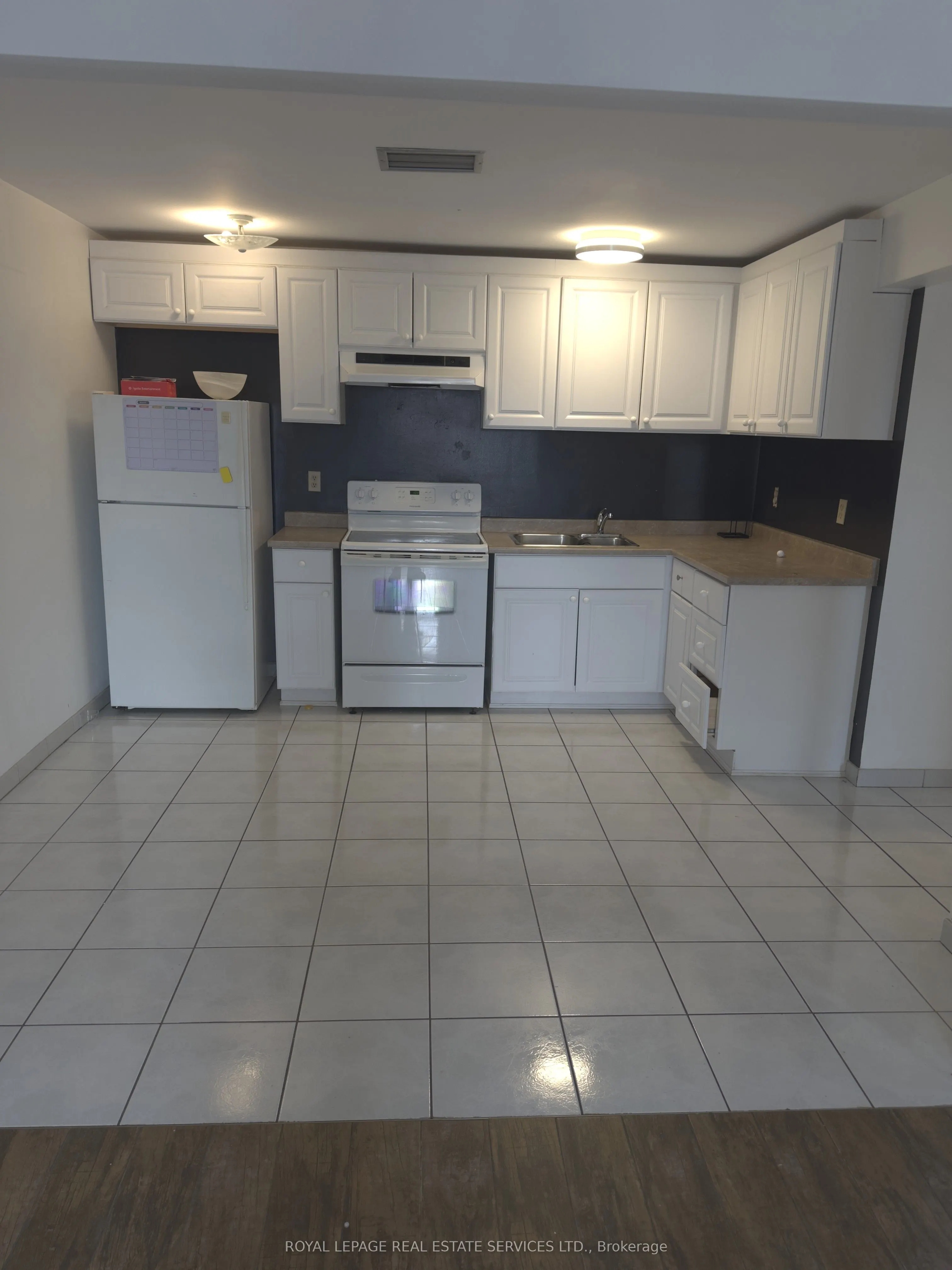 10055 Keele Street #202
