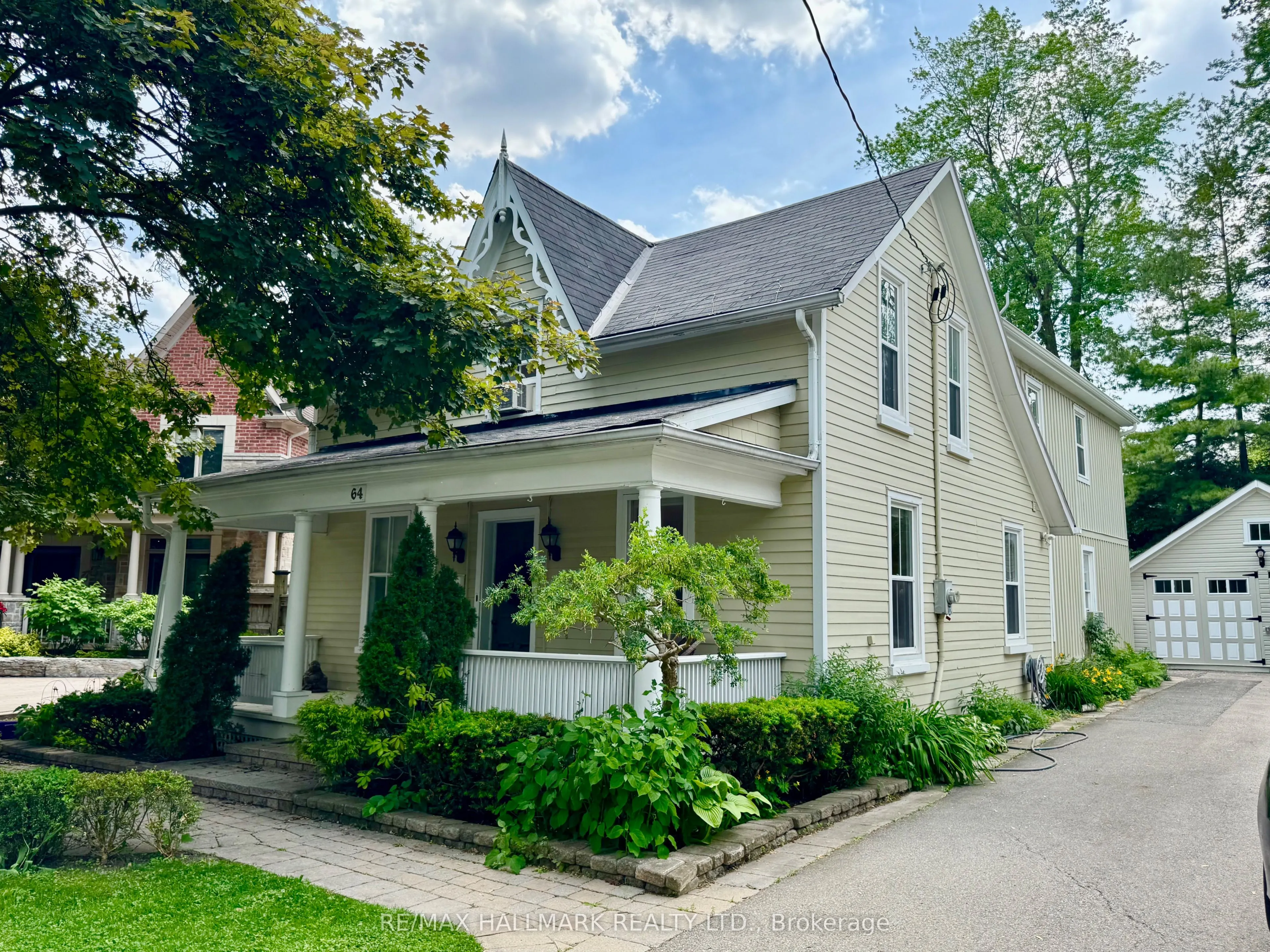 64 Powell Street