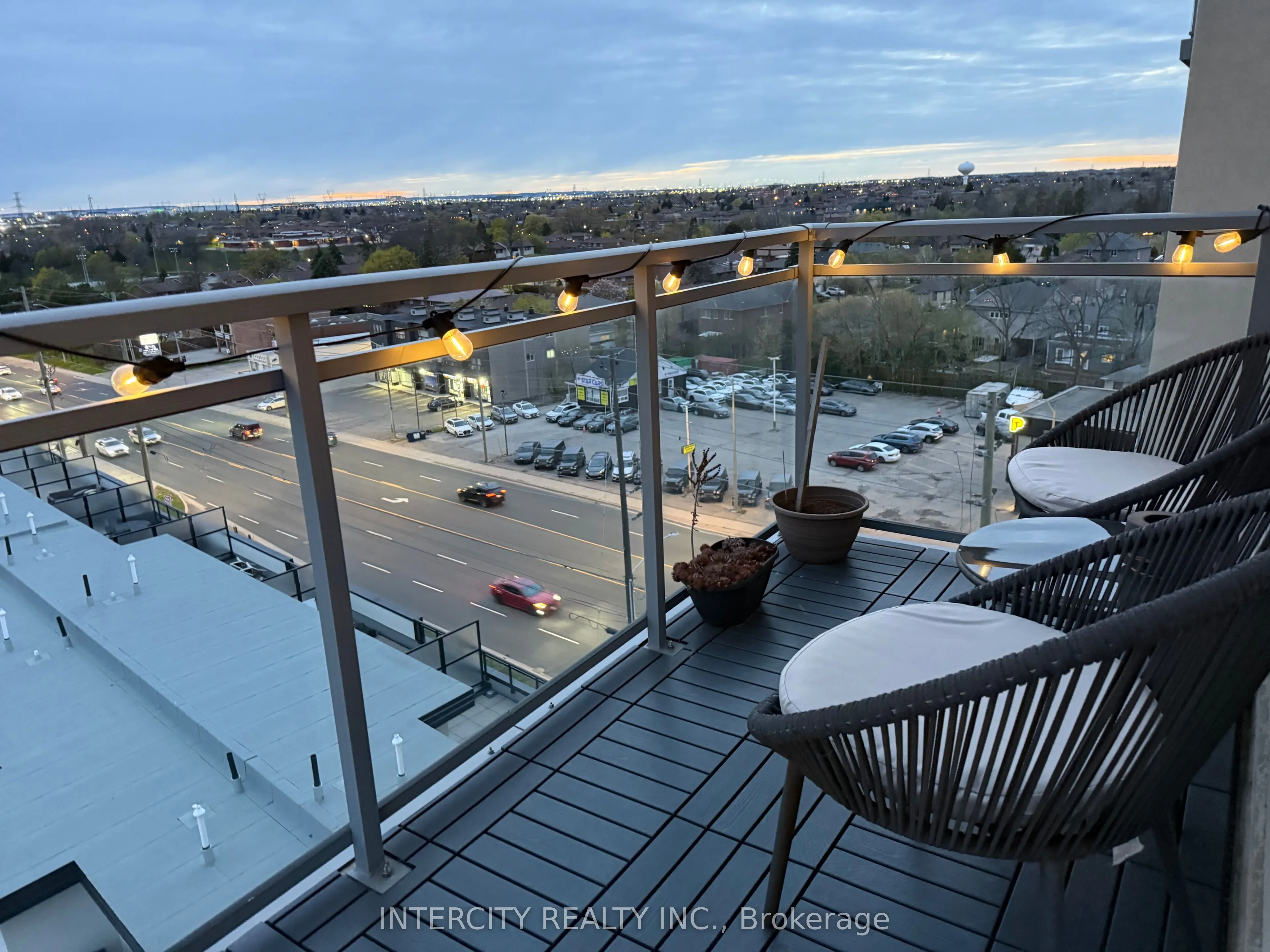 7730 Kipling Avenue #802