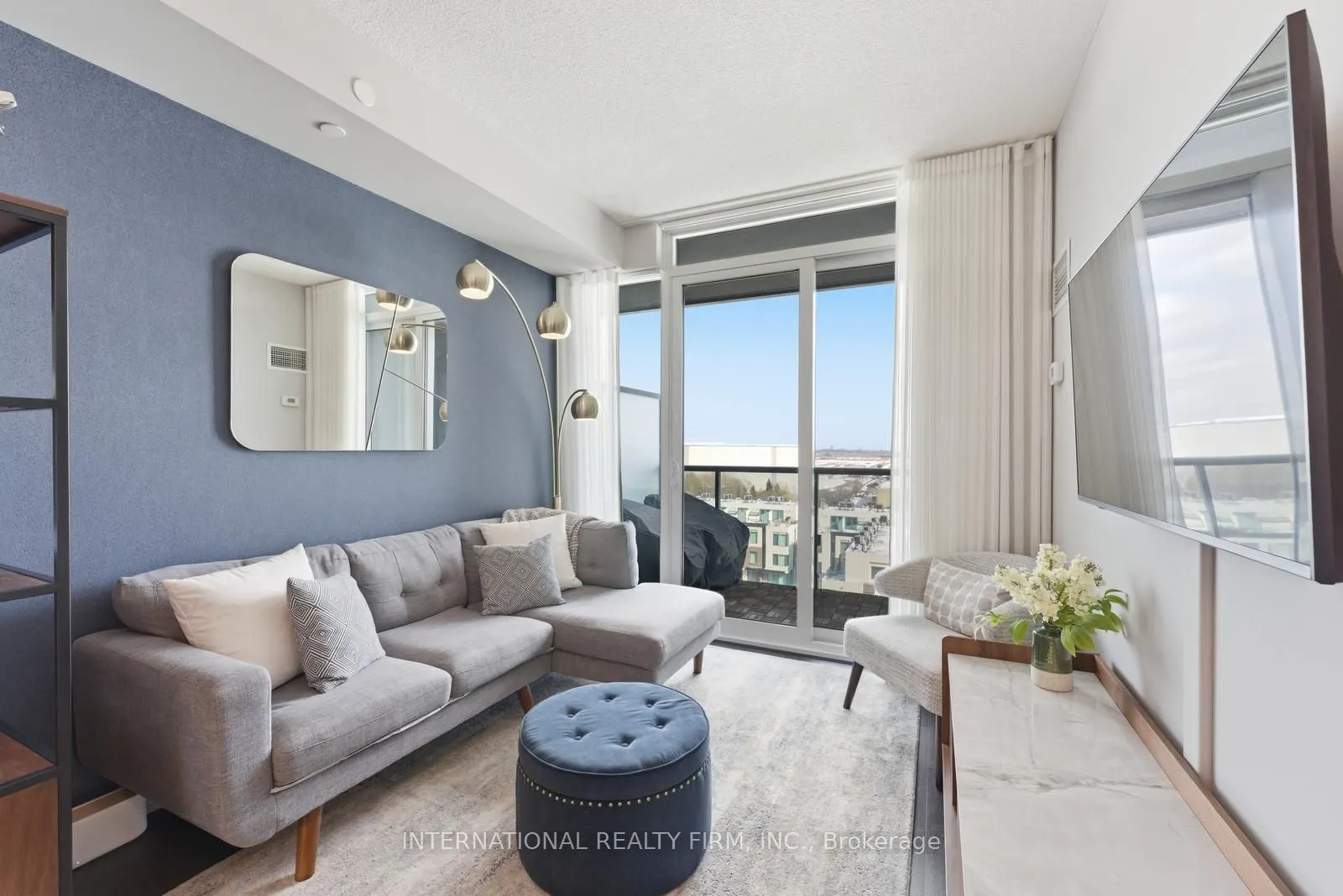 7895 Jane Street #703