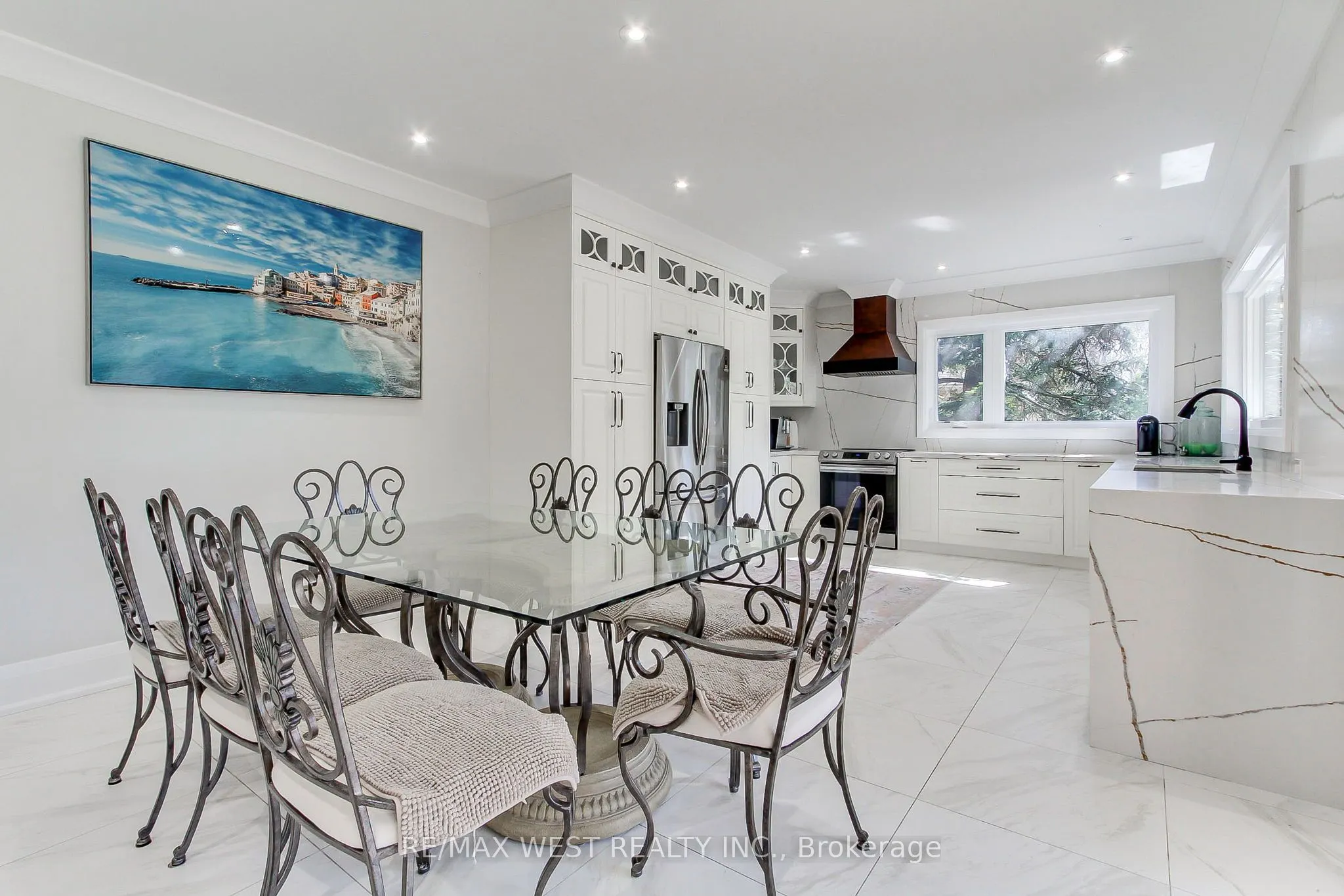 177 Hedge Road