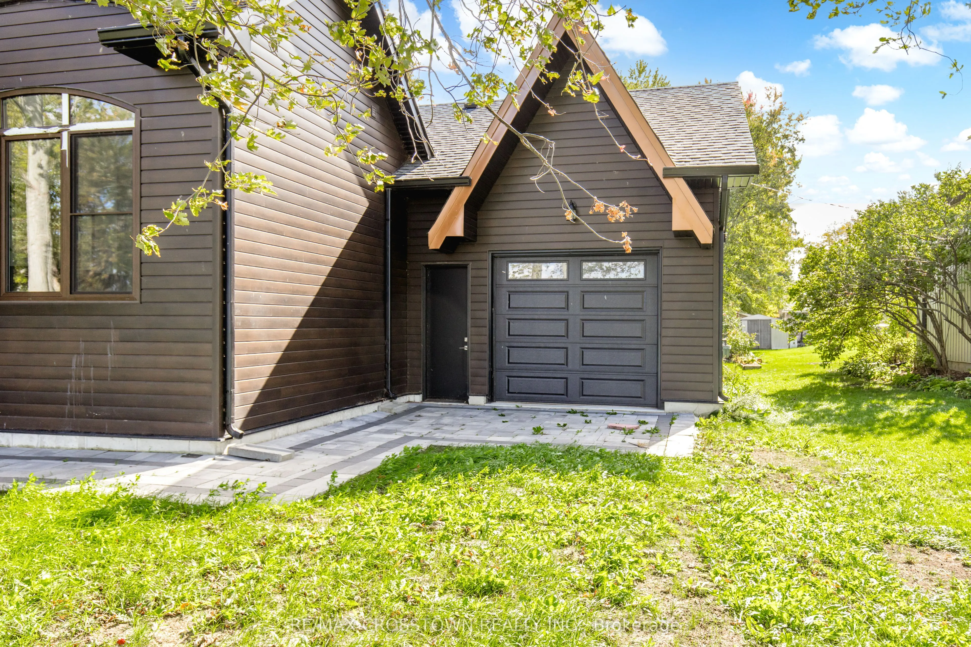 178 Moores Beach Road