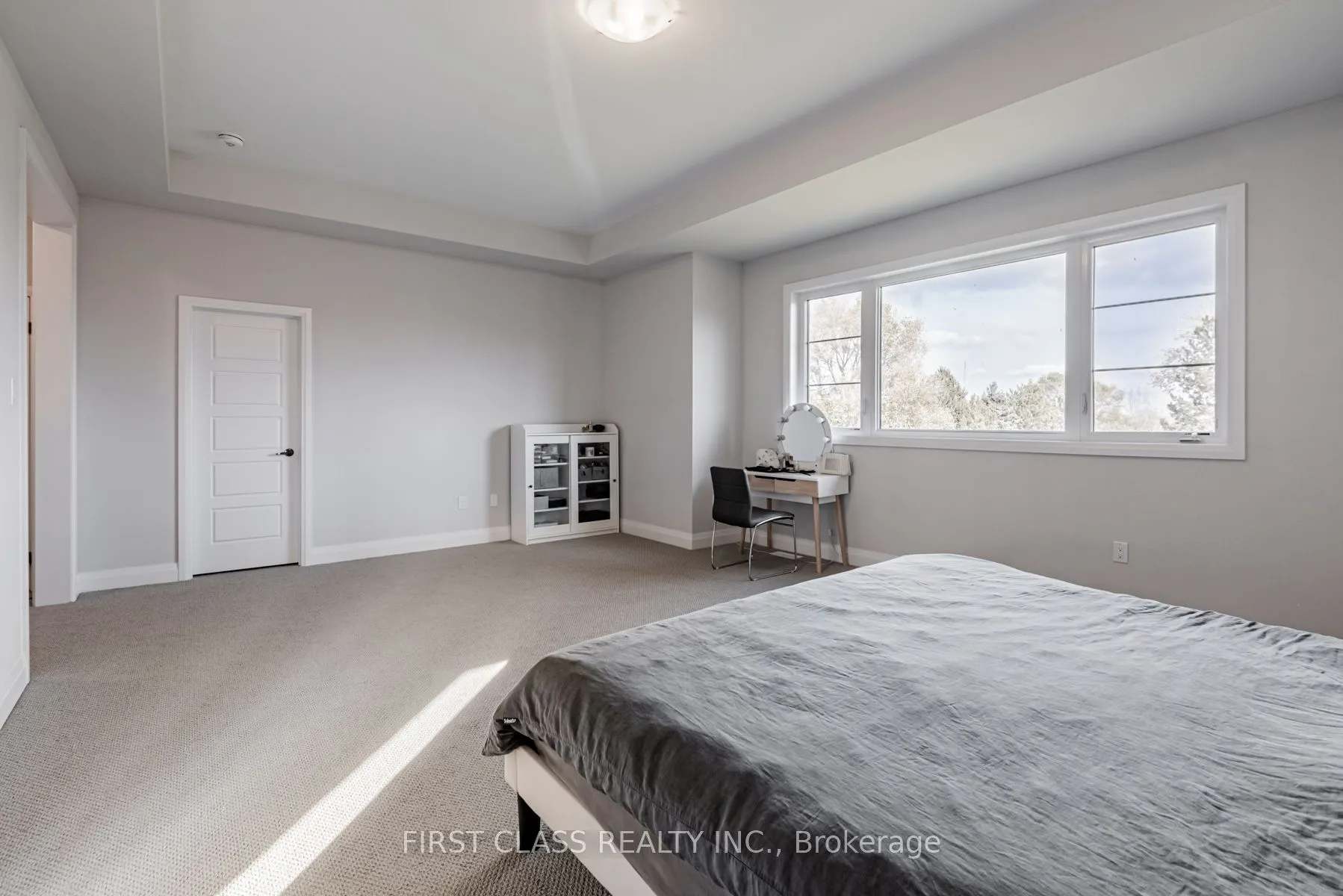 15 Kenneth Campbell Court