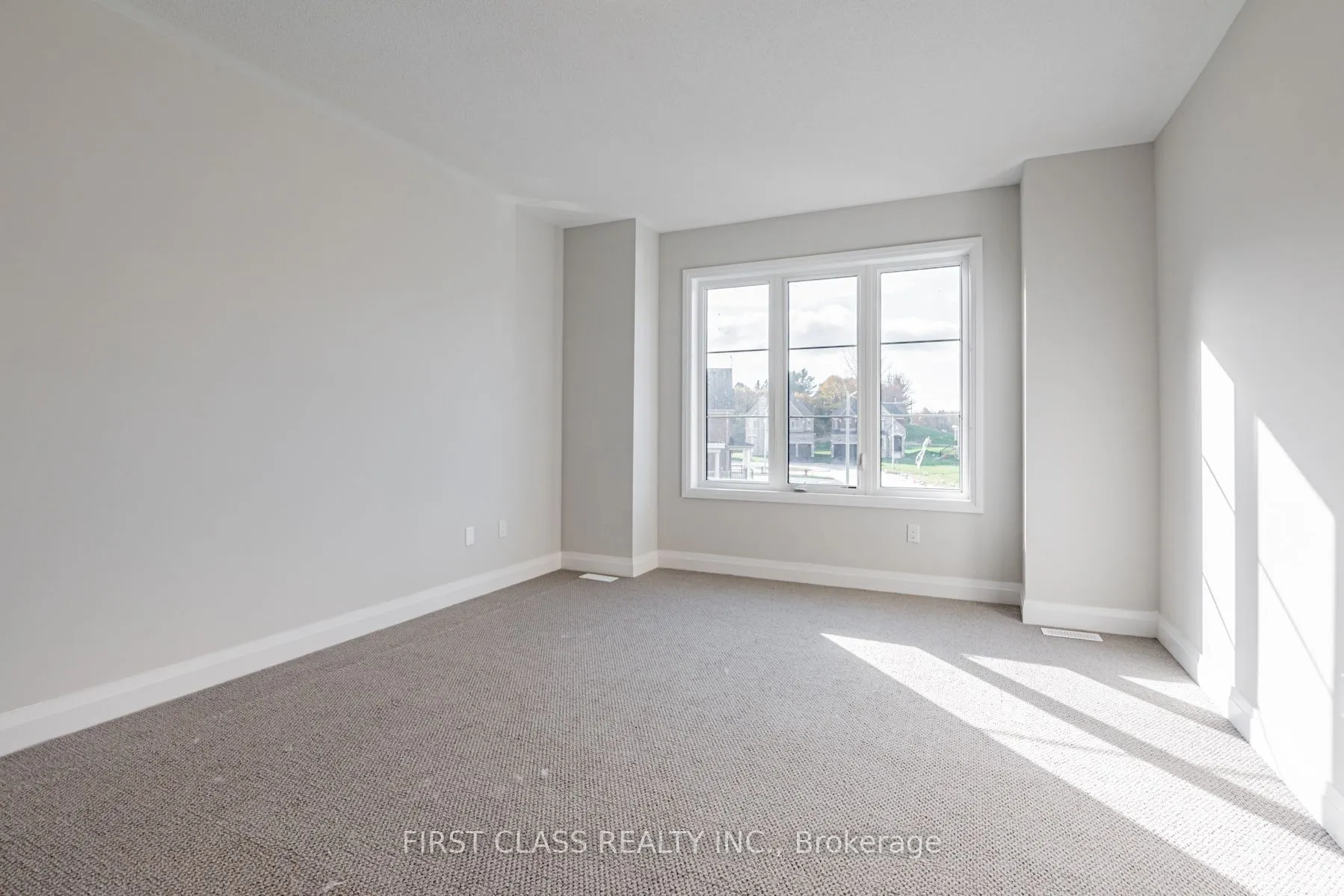 15 Kenneth Campbell Court