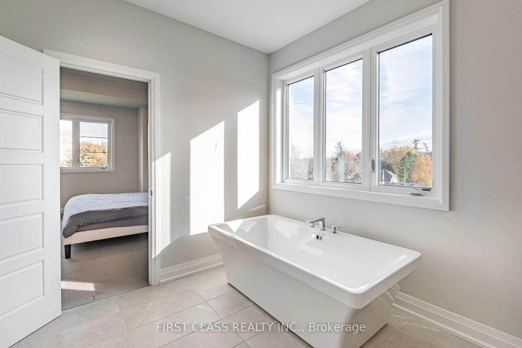 15 Kenneth Campbell Court