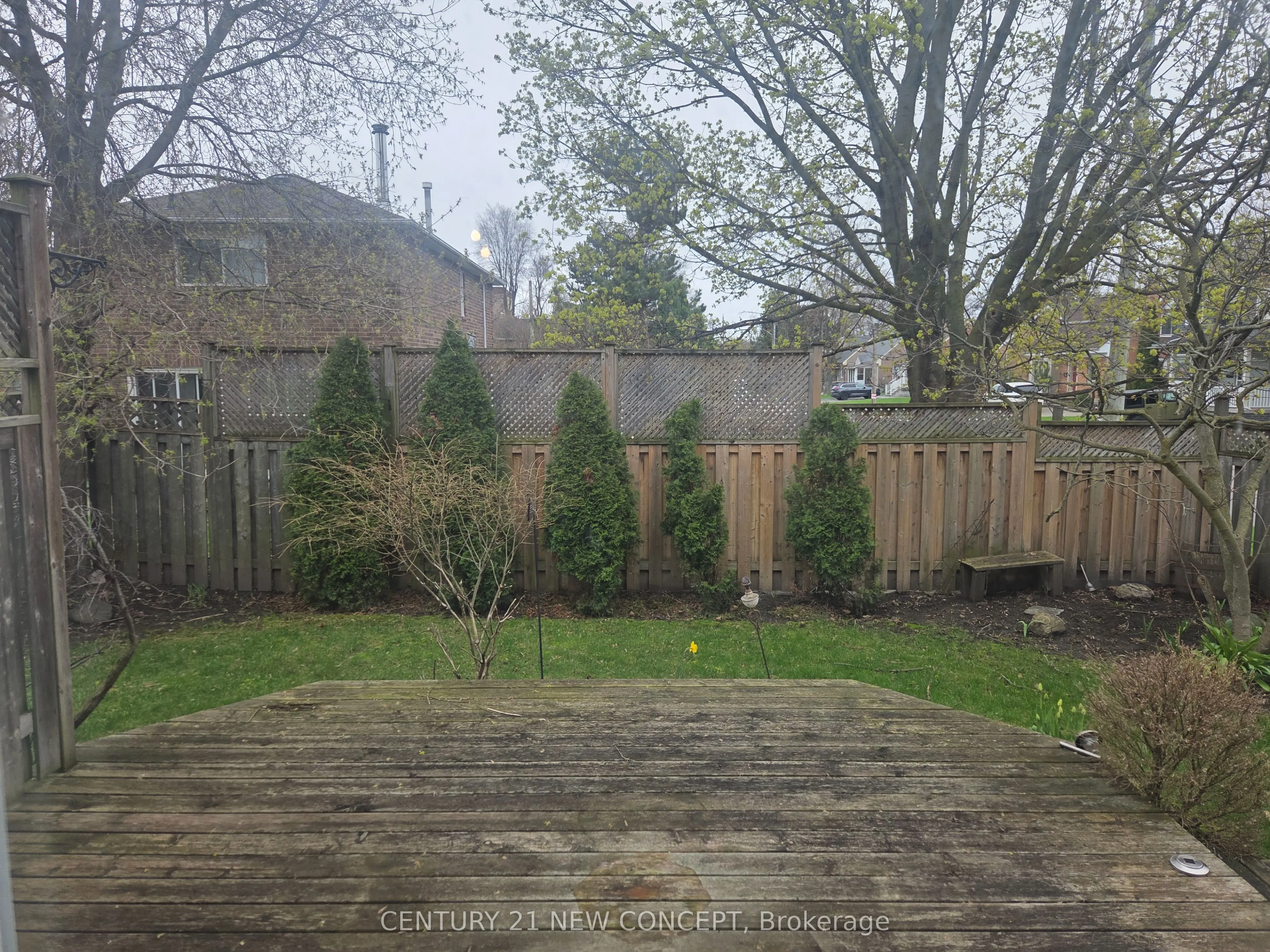 74 Dunsmore Crescent