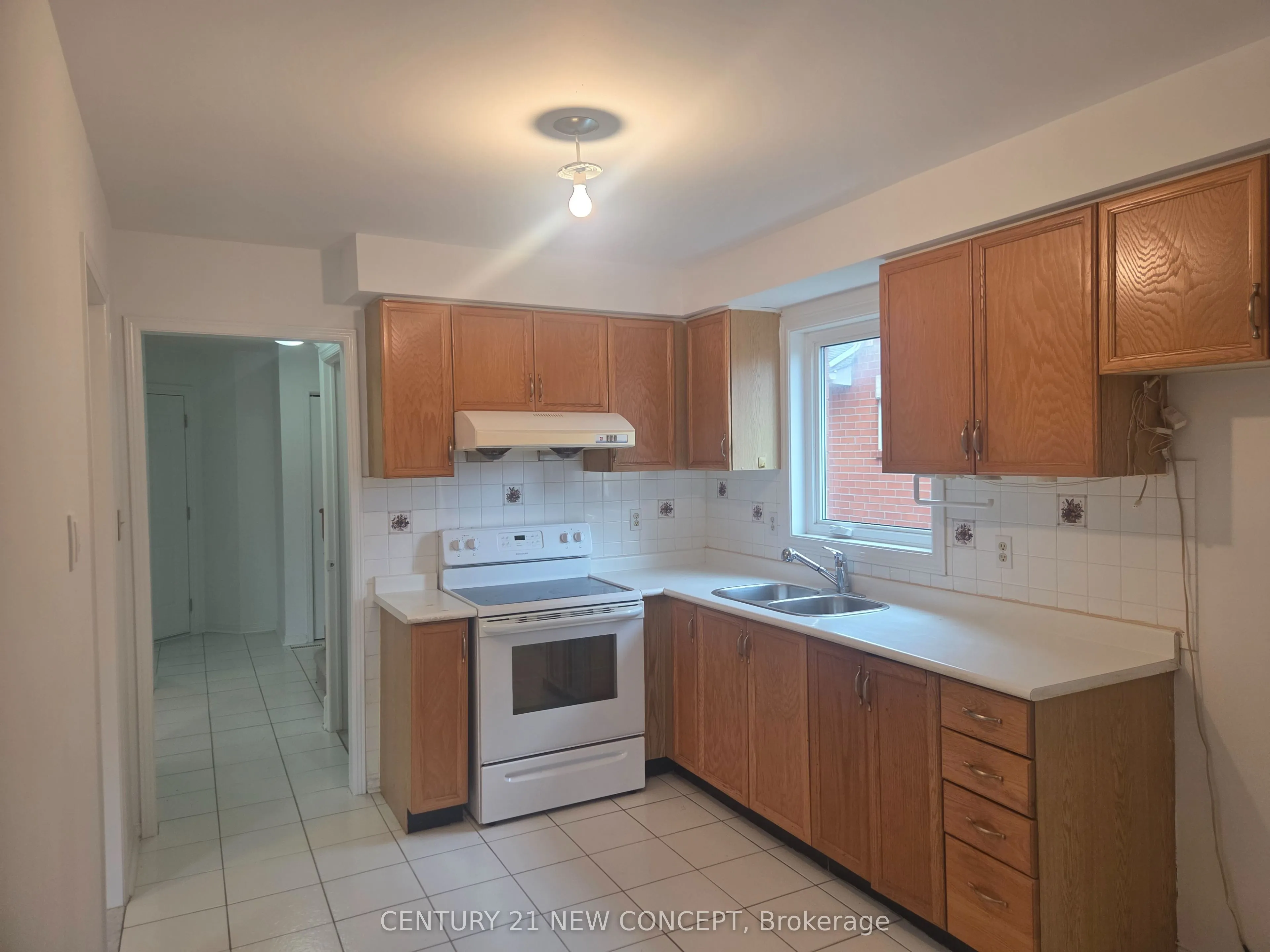 74 Dunsmore Crescent