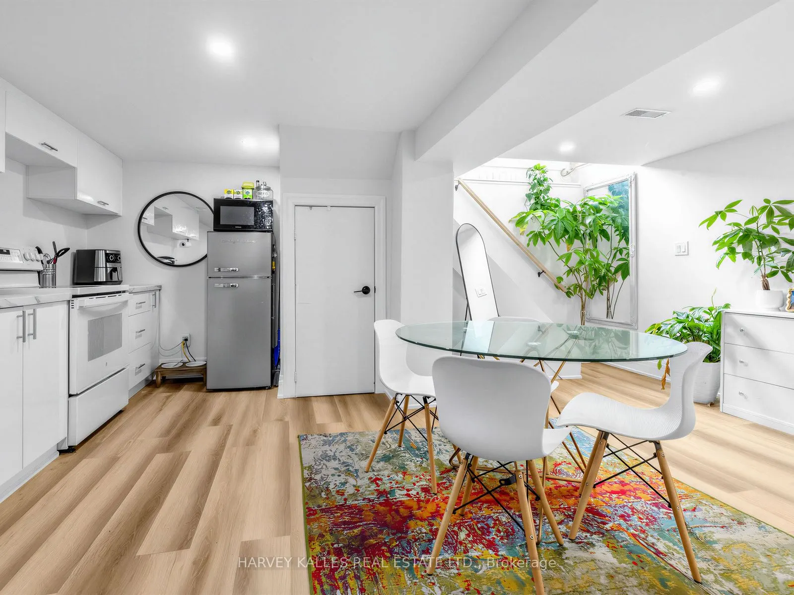 123 Sand Road
