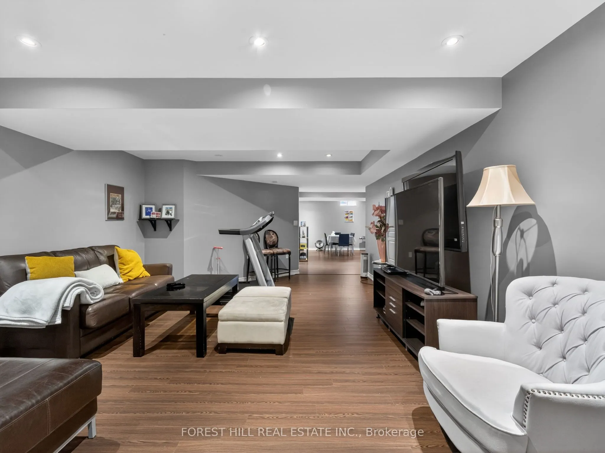 12 Wallenberg Drive