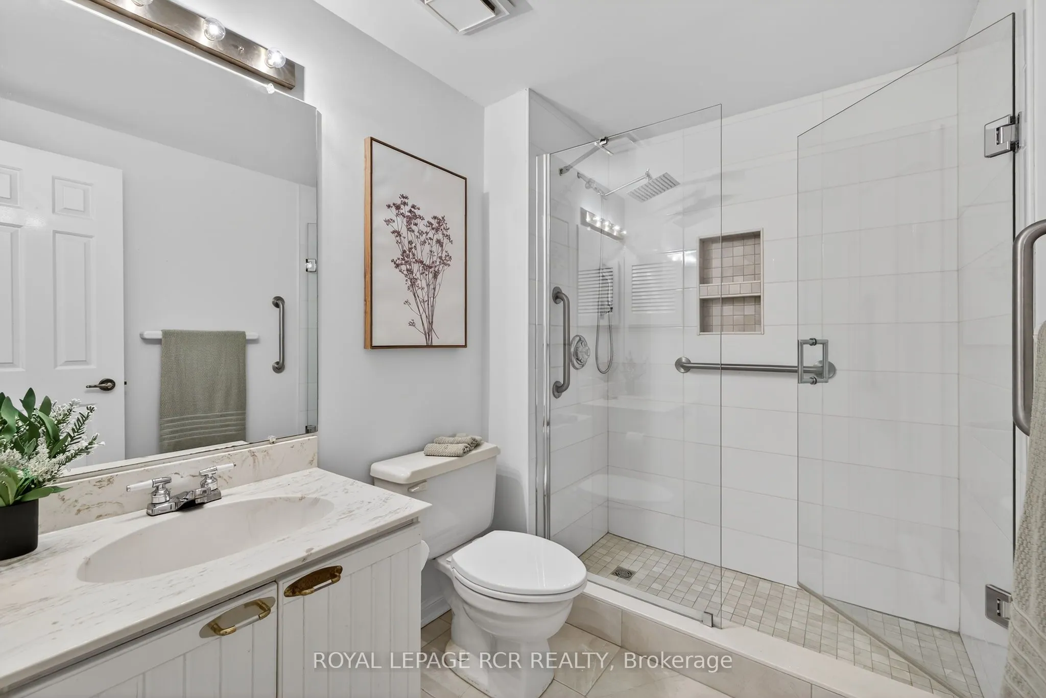 68 Confederation Way #44
