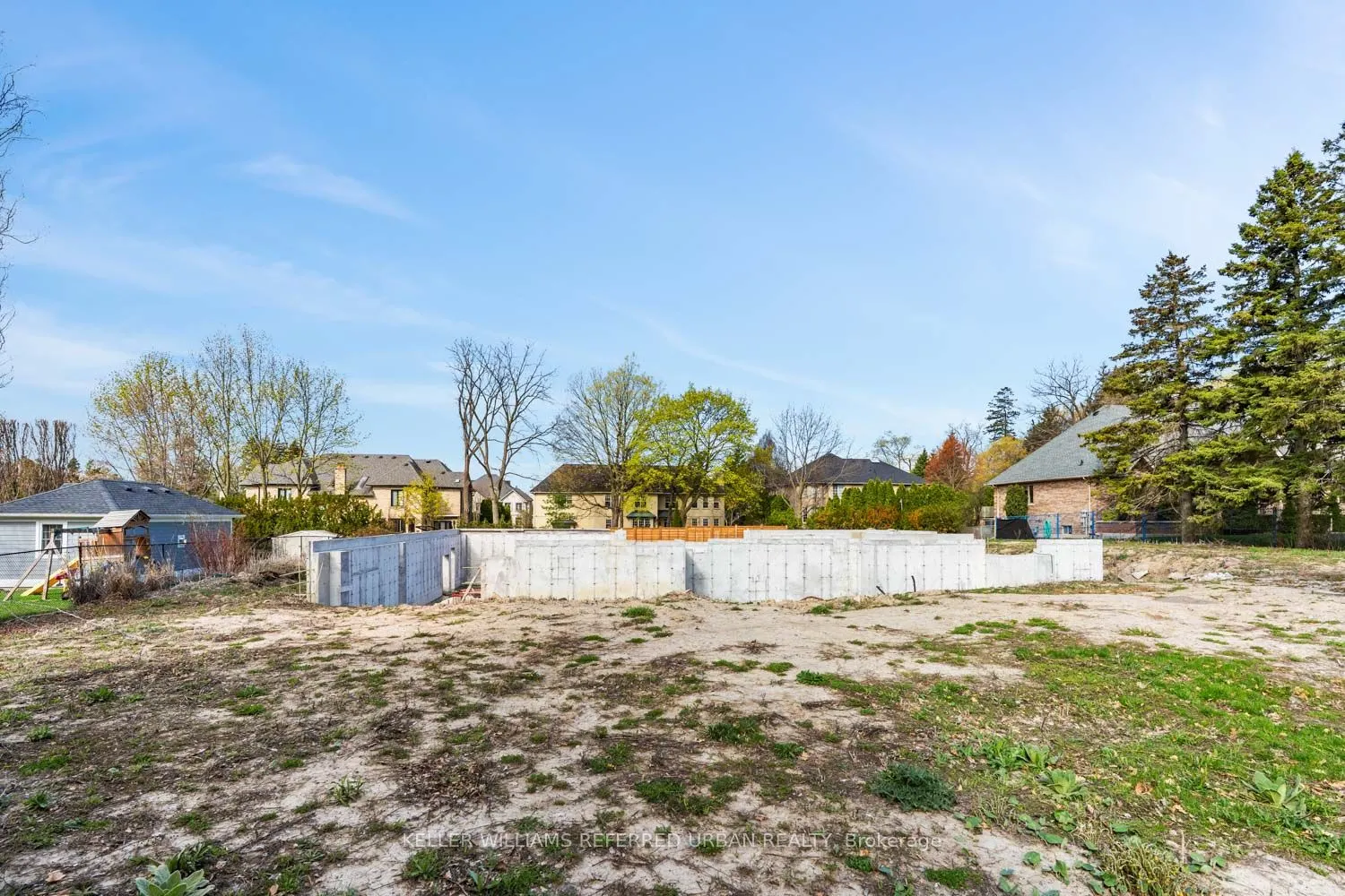 6 Maryvale Crescent