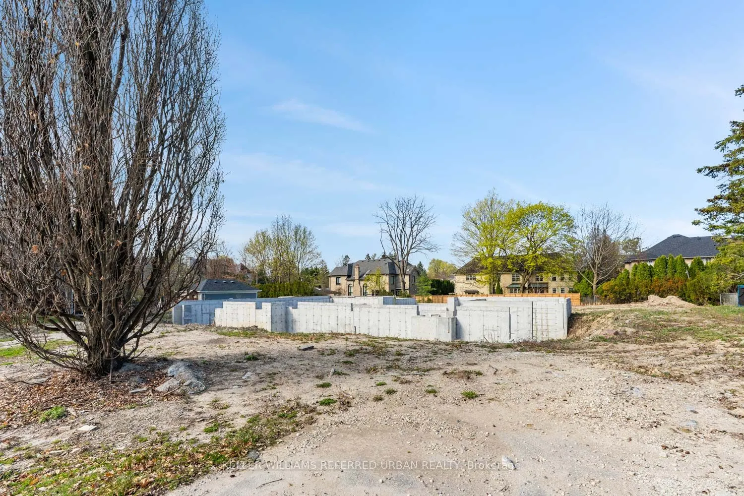 6 Maryvale Crescent