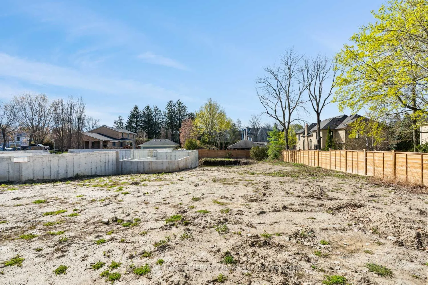 6 Maryvale Crescent