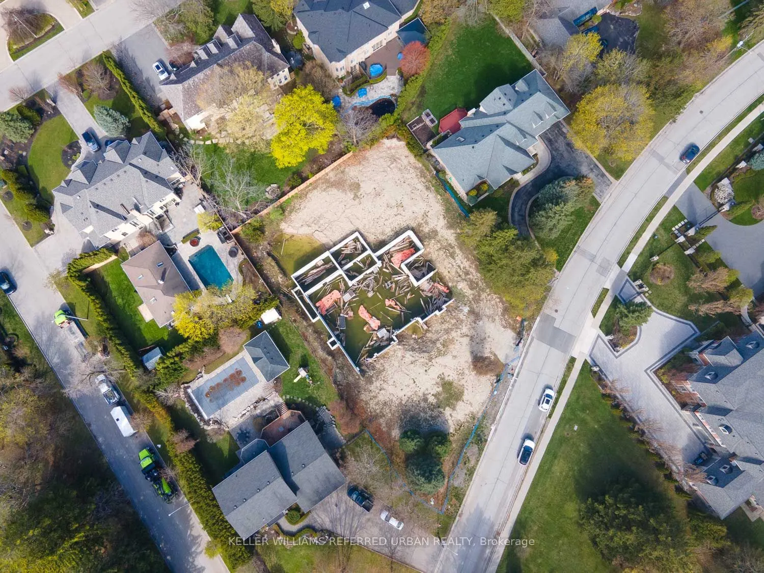 6 Maryvale Crescent