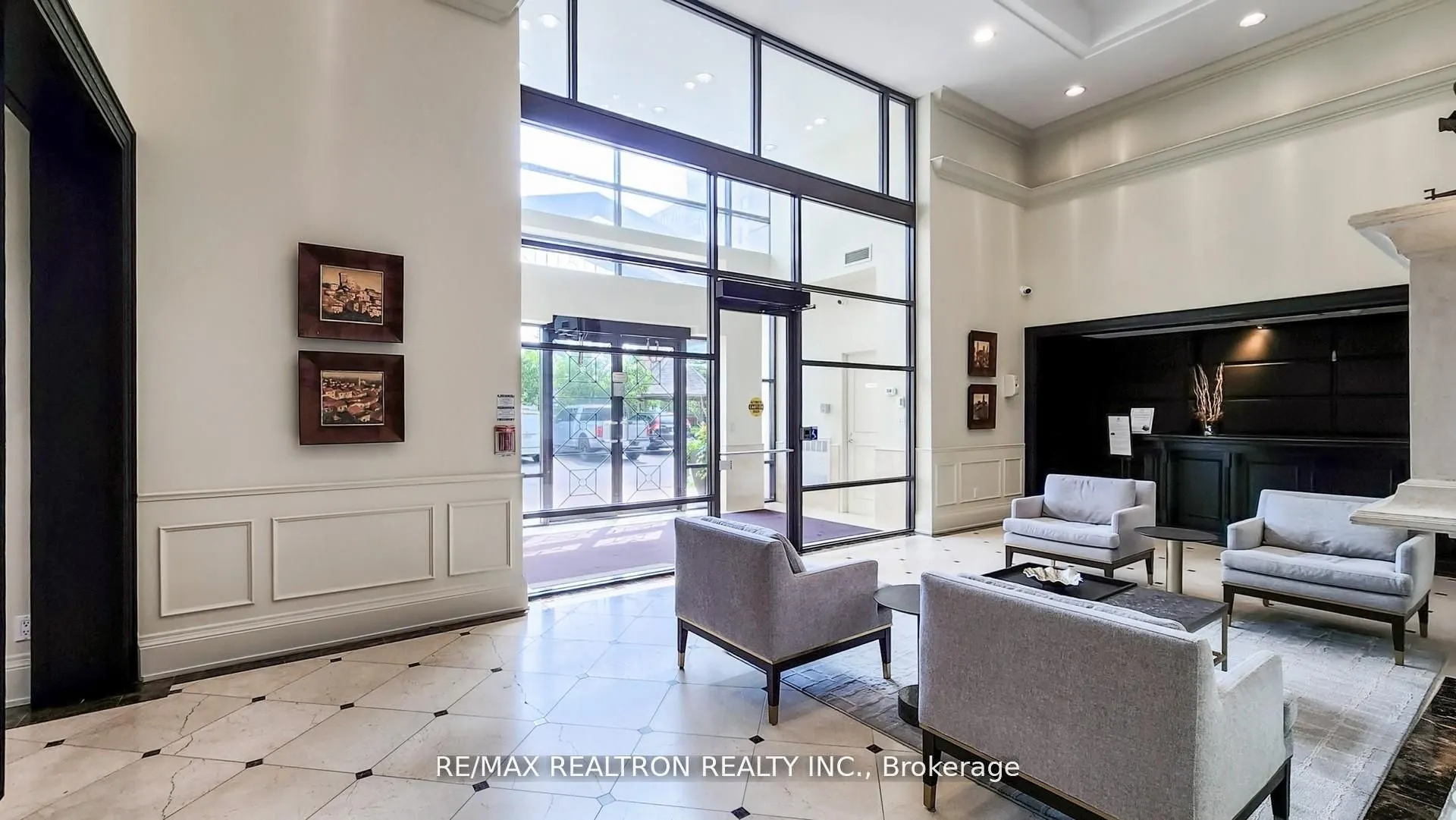 330 Red Maple Road #103