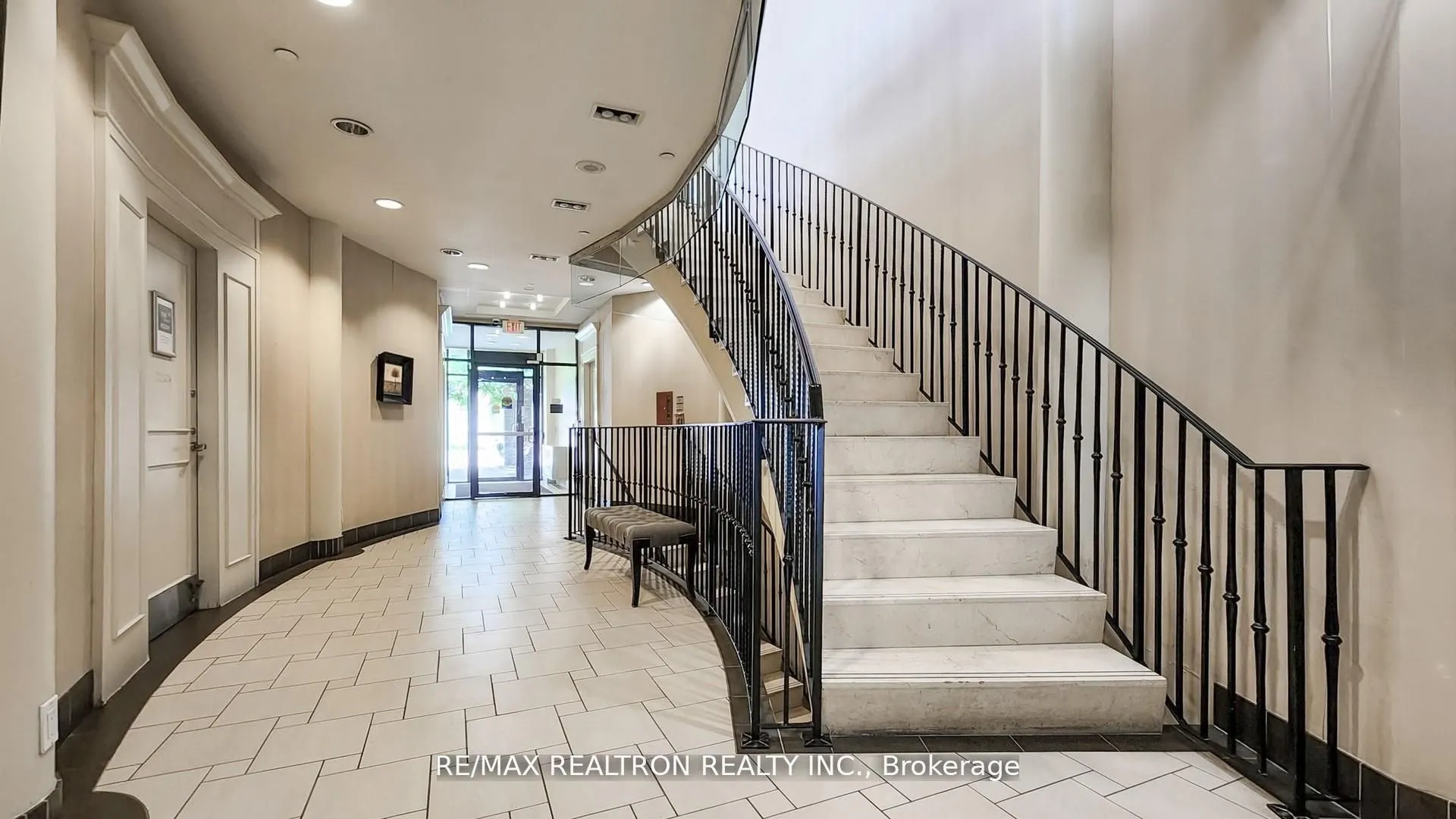 330 Red Maple Road #103