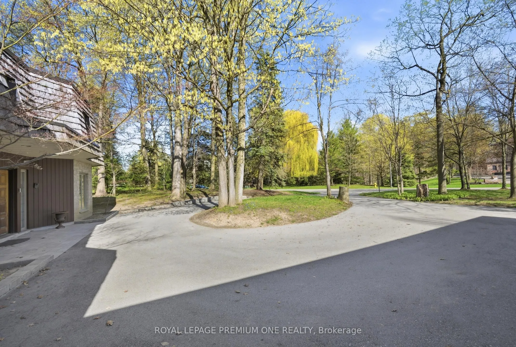 72 Golf Avenue